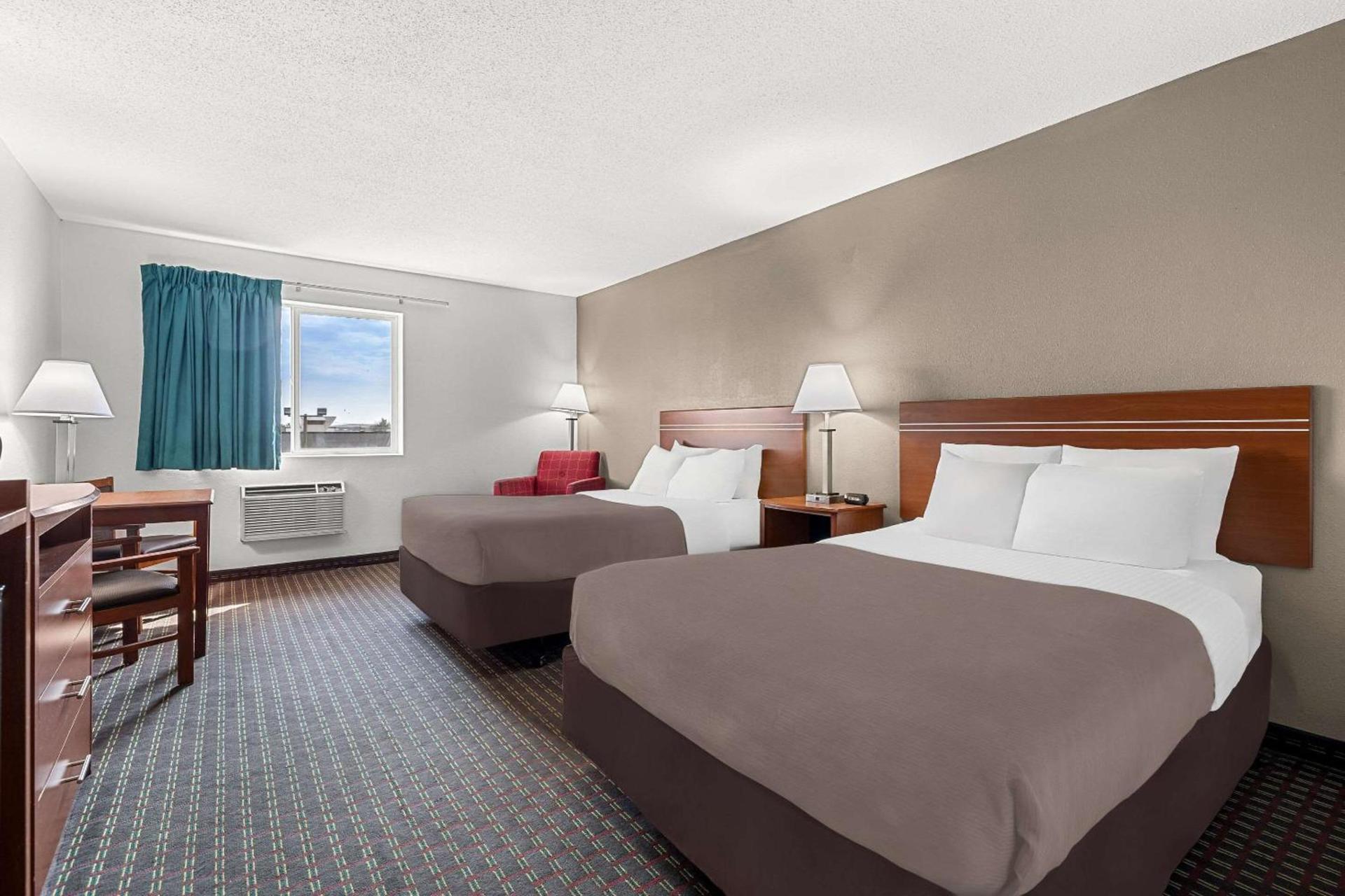 Rodeway Inn Rapid City North photo 8