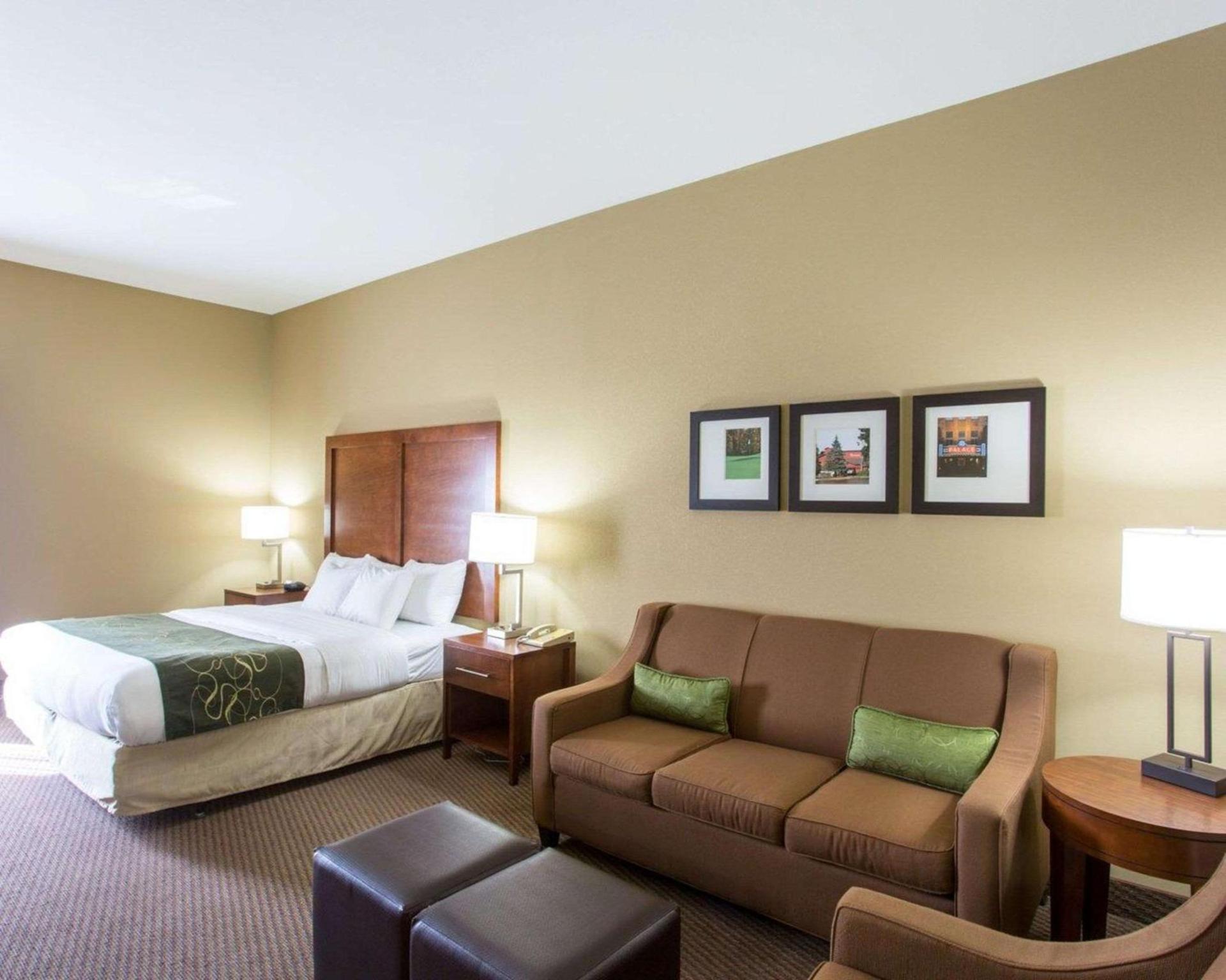 Comfort Suites Crossville photo 8