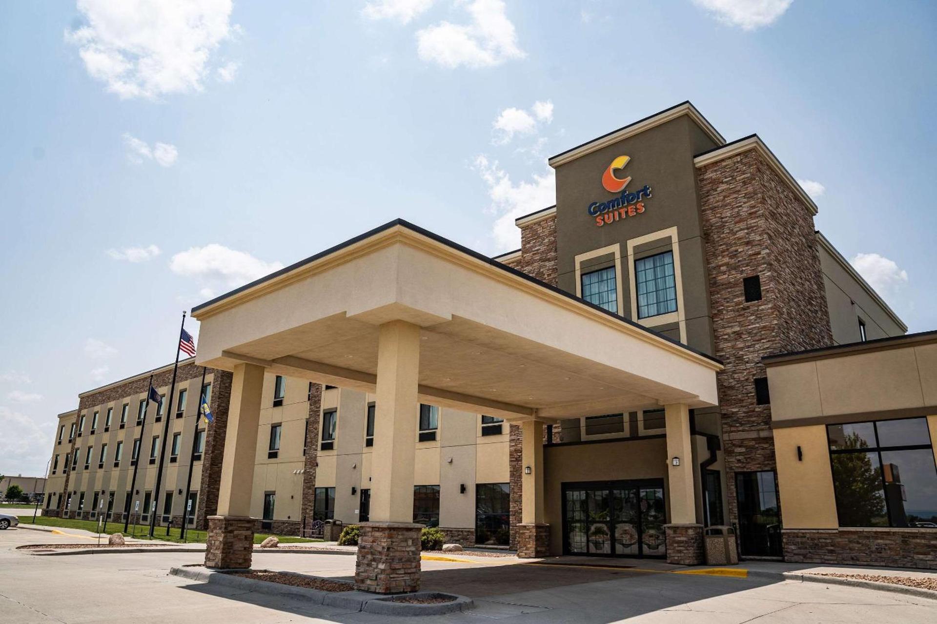 Comfort Suites University Brookings photo 4