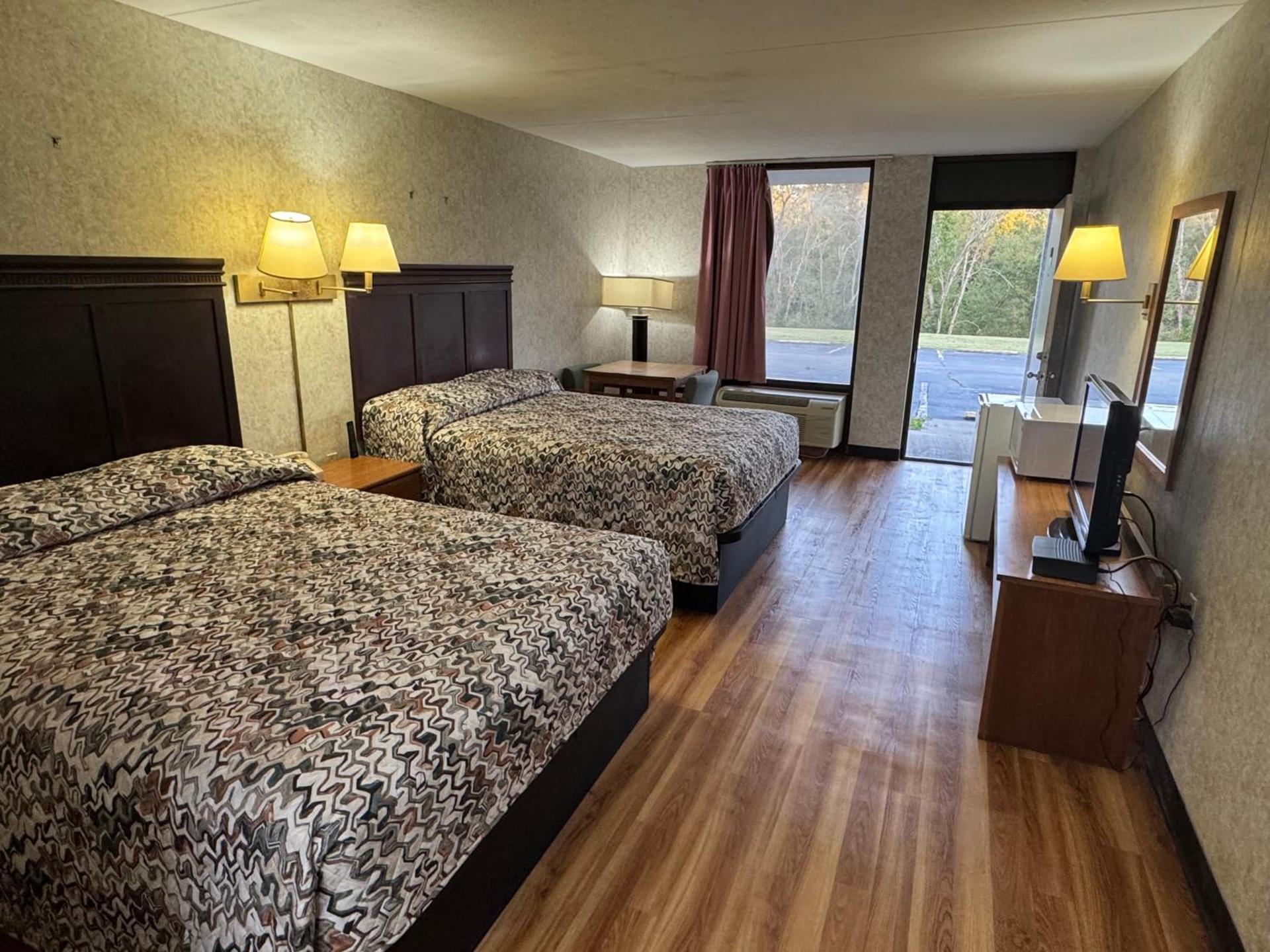 Riverfront Lodge photo 26