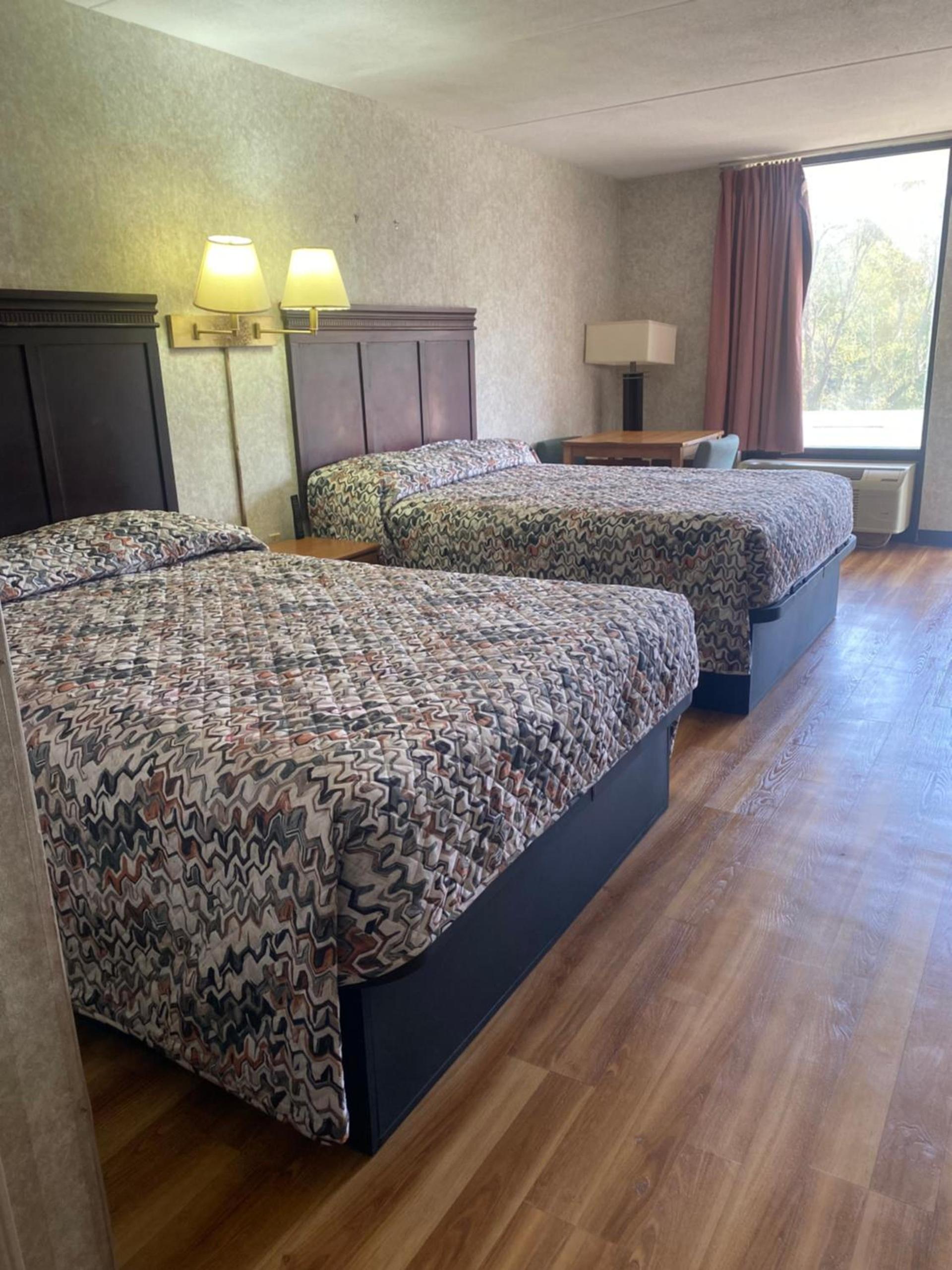 Riverfront Lodge photo 28