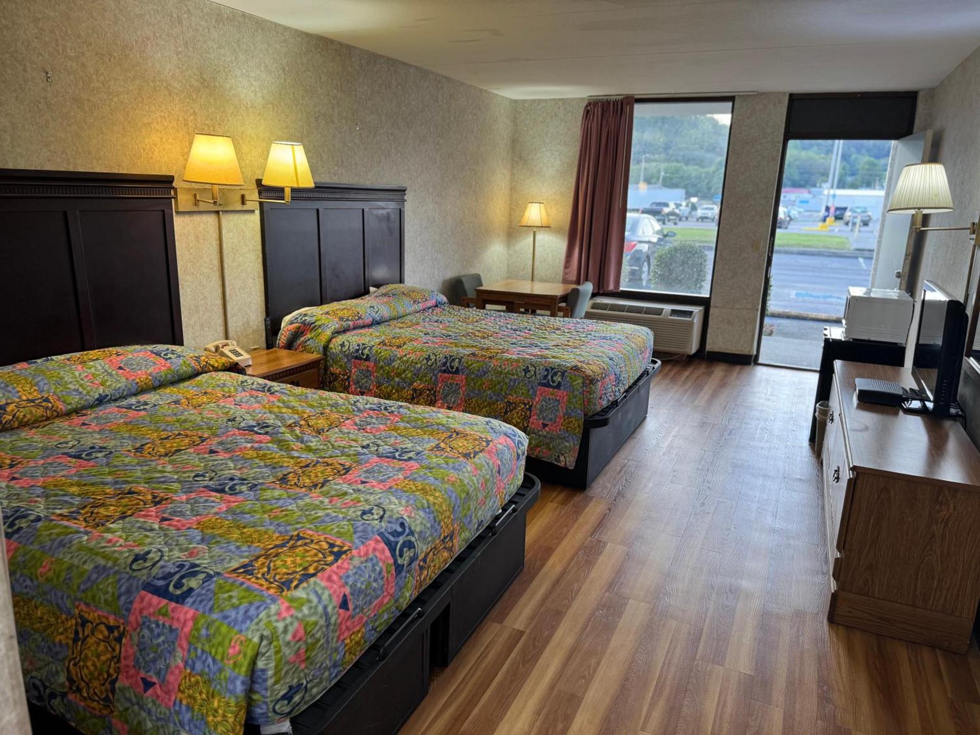 Riverfront Lodge photo 24