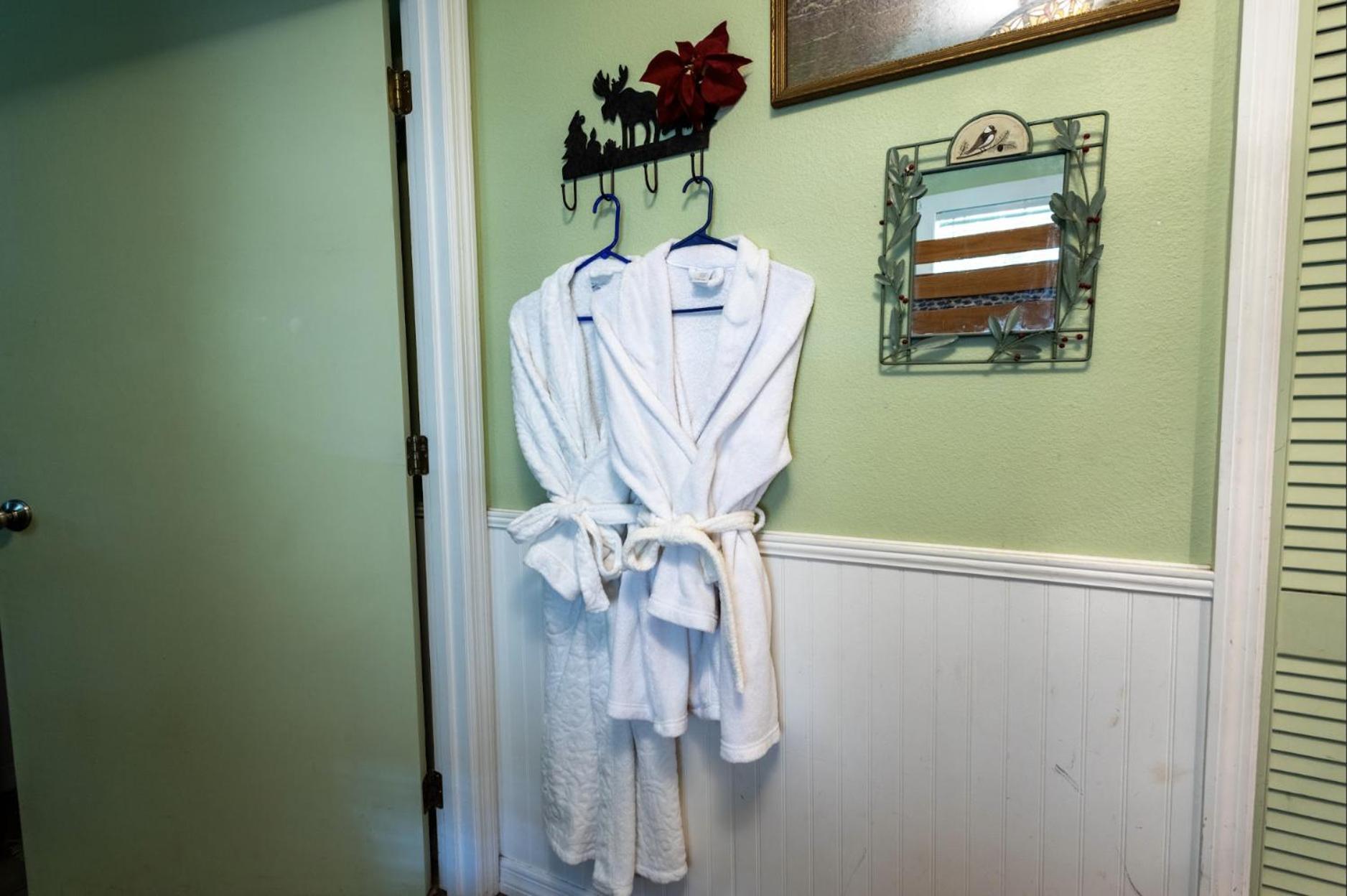 The Alling House photo 27