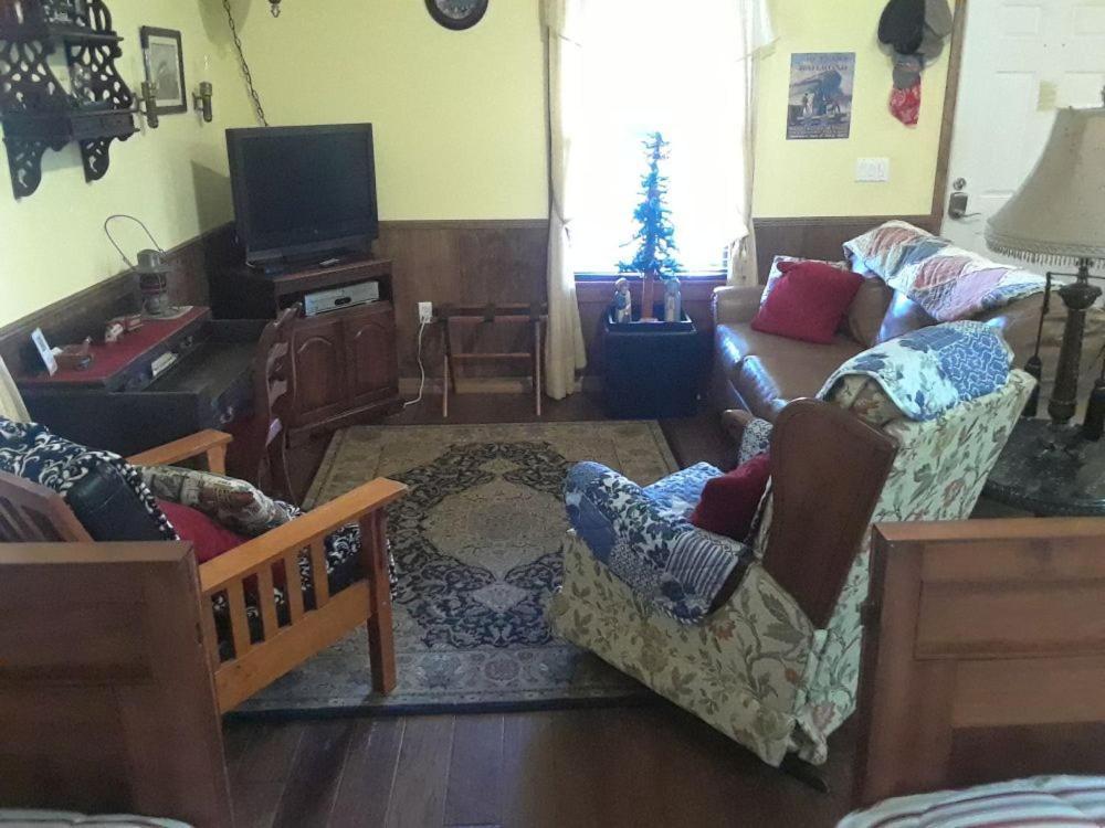 The Alling House photo 20