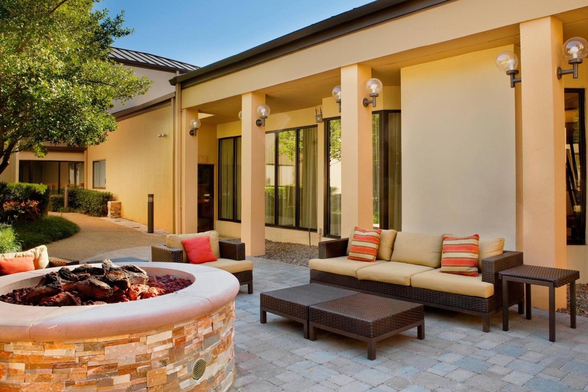 Courtyard Dallas Las Colinas photo 20