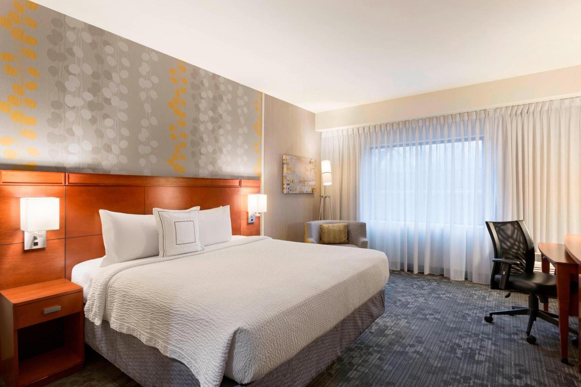 Courtyard by Marriott Kalamazoo Portage photo 12