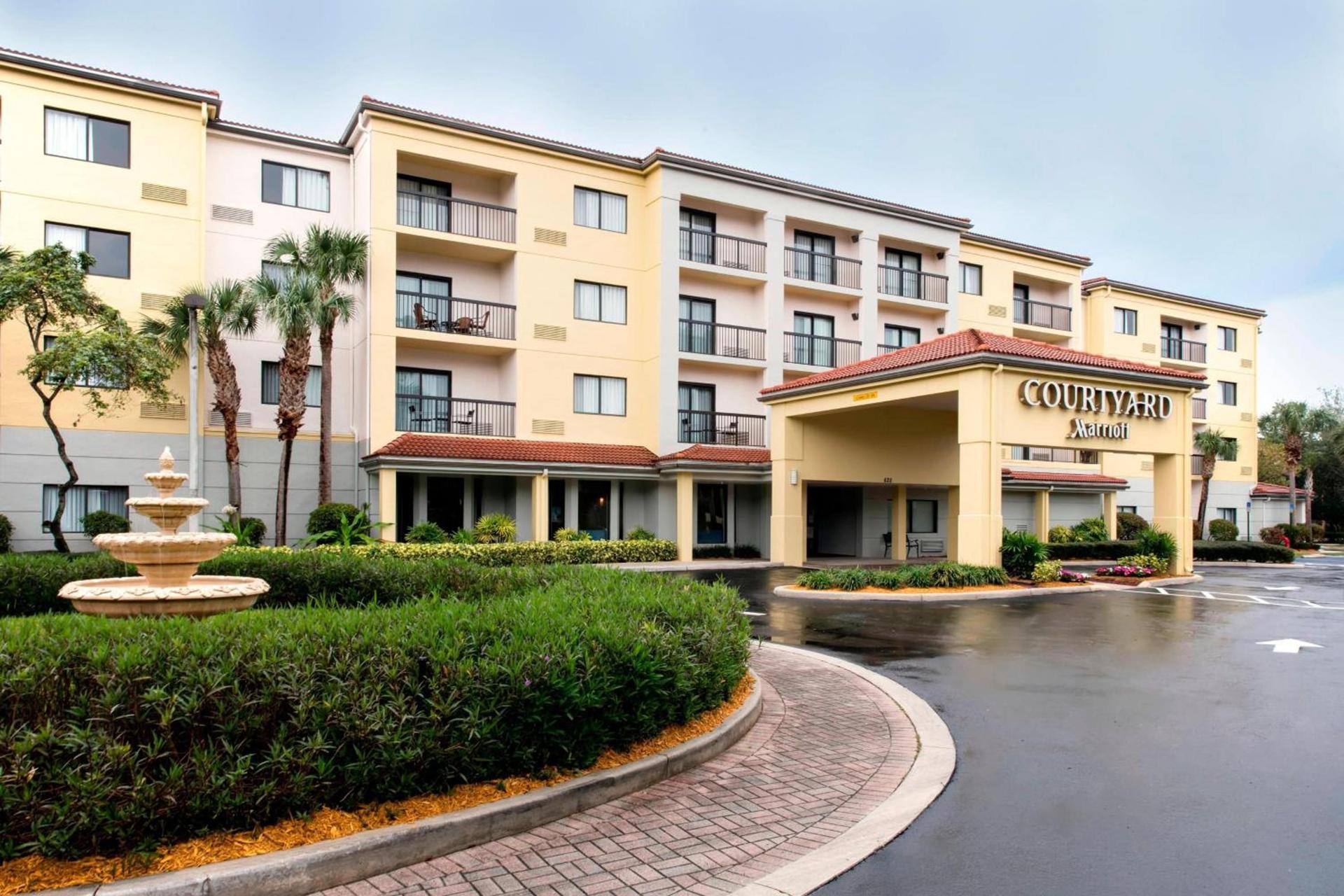 Courtyard by Marriott Fort Lauderdale Coral Springs — hotel in Coral Springs