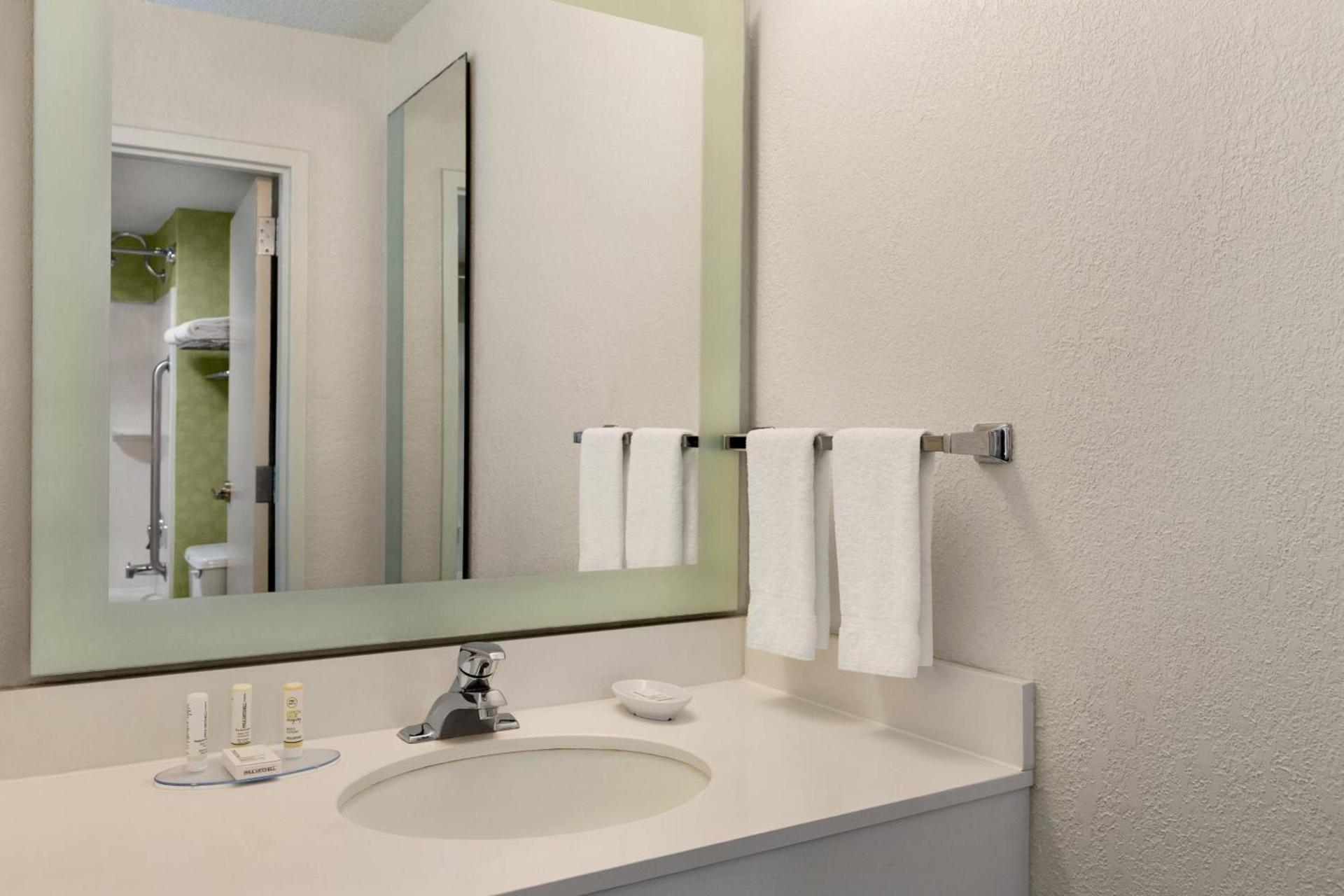 SpringHill Suites Boca Raton photo 14