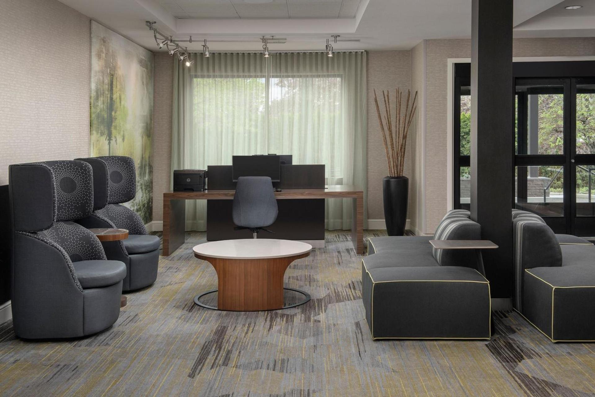 Courtyard by Marriott Portland Tigard photo 28