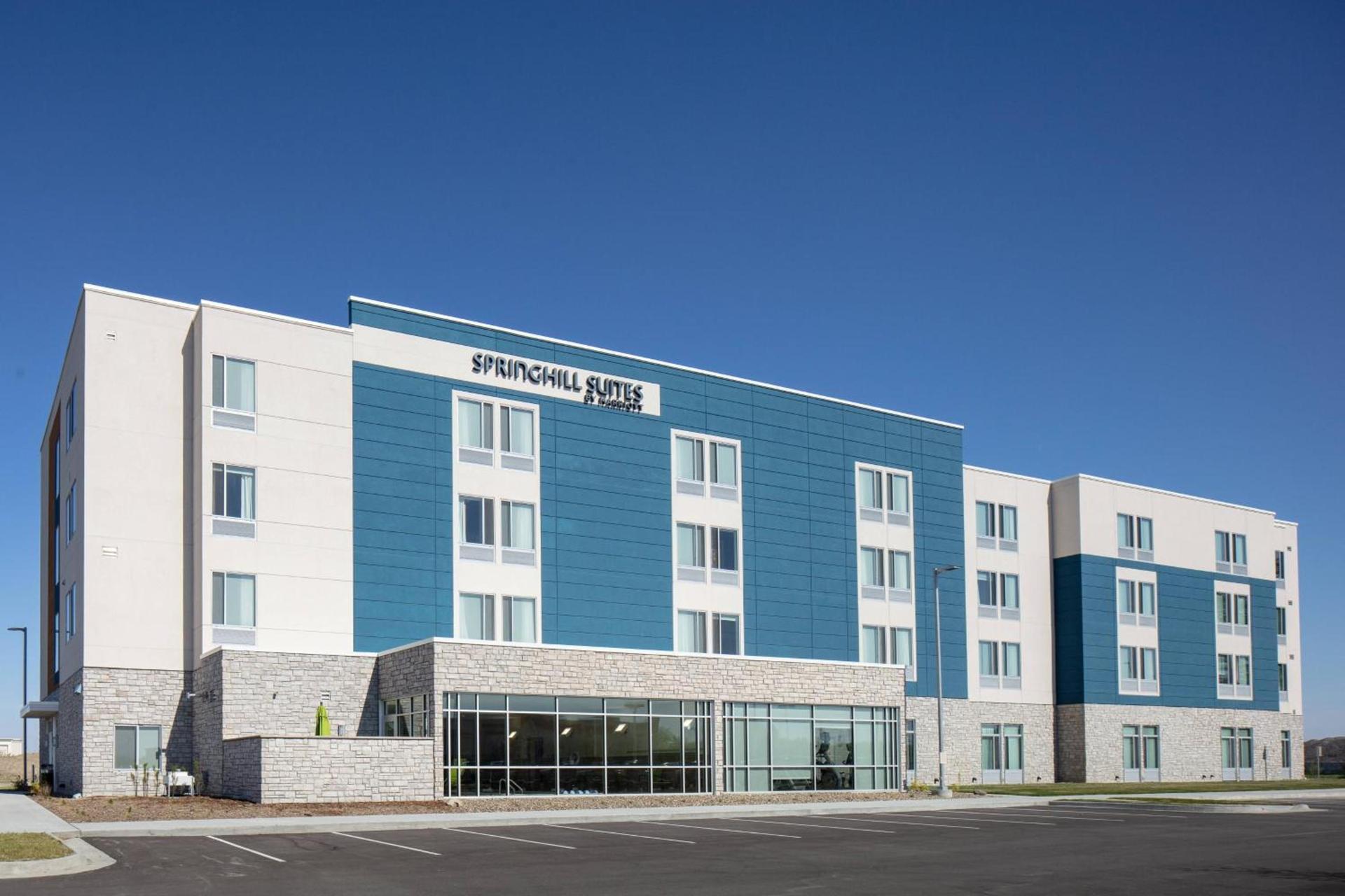 SpringHill Suites by Marriott Ames photo 3