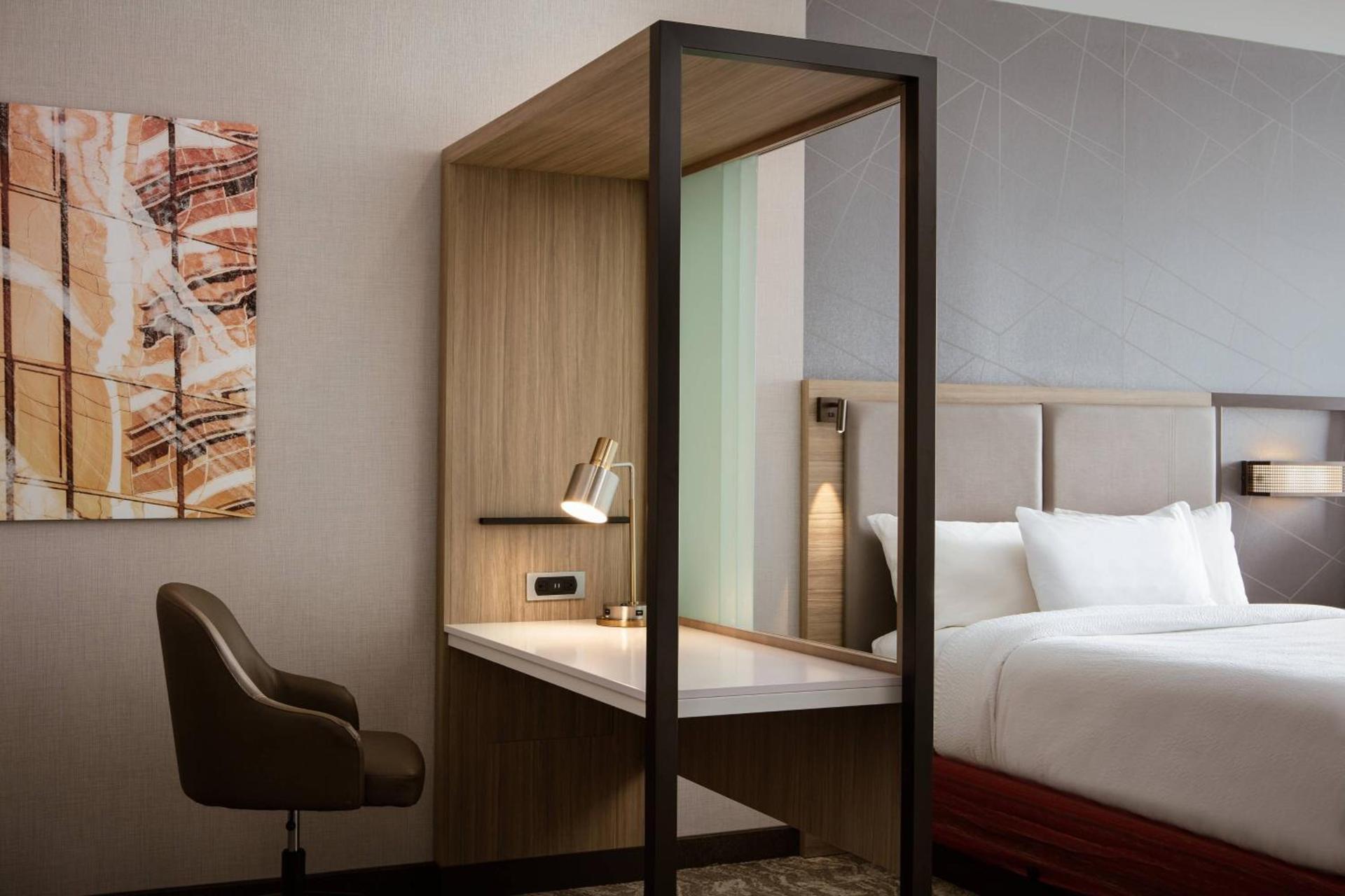 SpringHill Suites by Marriott Ames photo 7