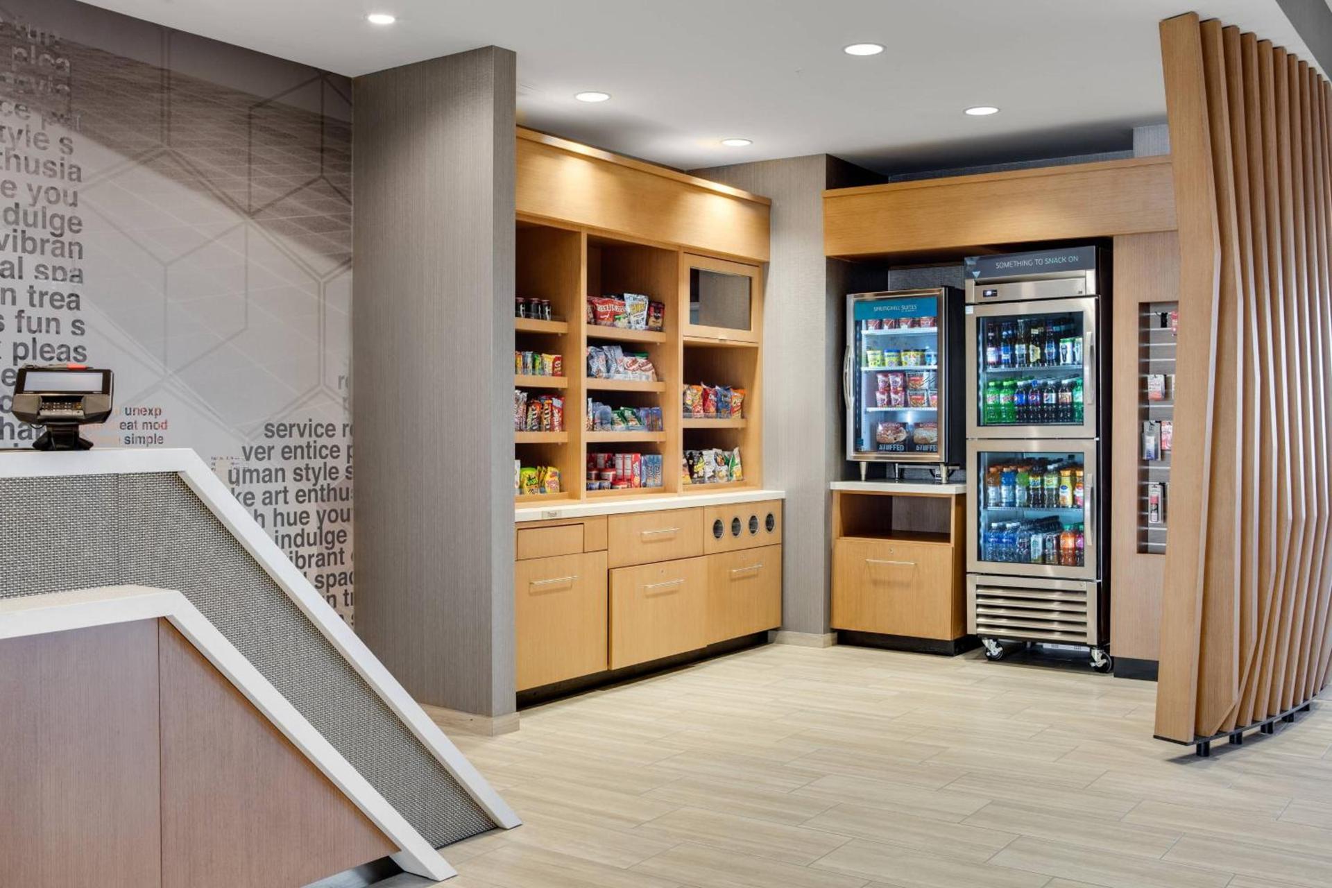 SpringHill Suites by Marriott Ames photo 18