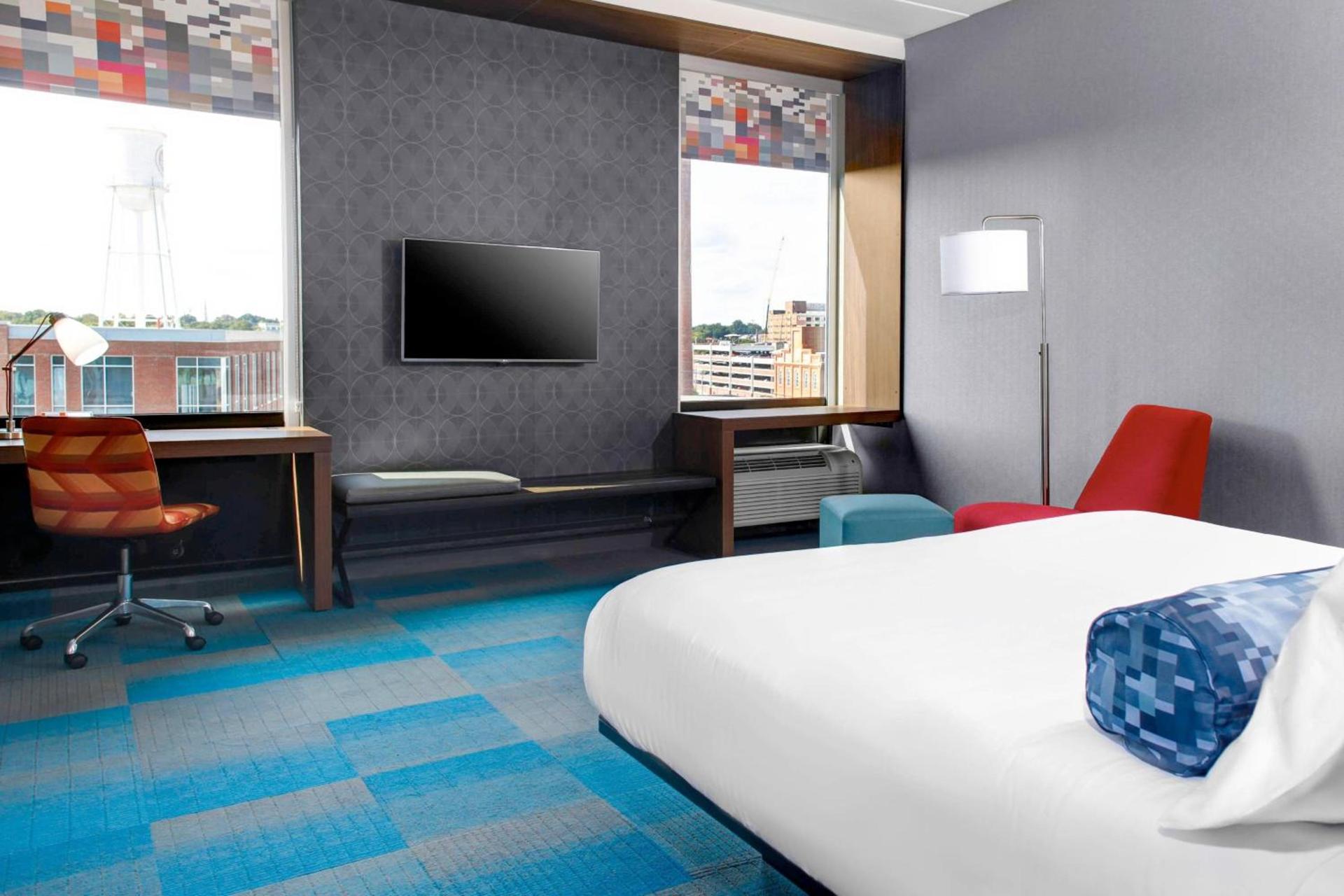 Aloft by Marriott Durham Downtown photo 2