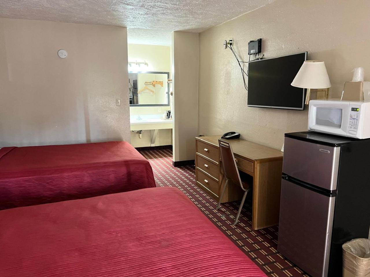 Economy Inn McCook photo 6