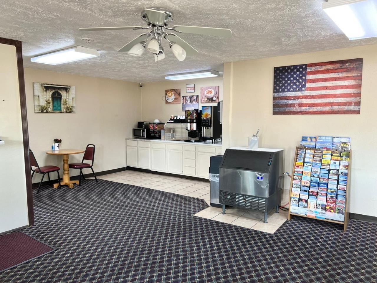 Economy Inn McCook photo 10