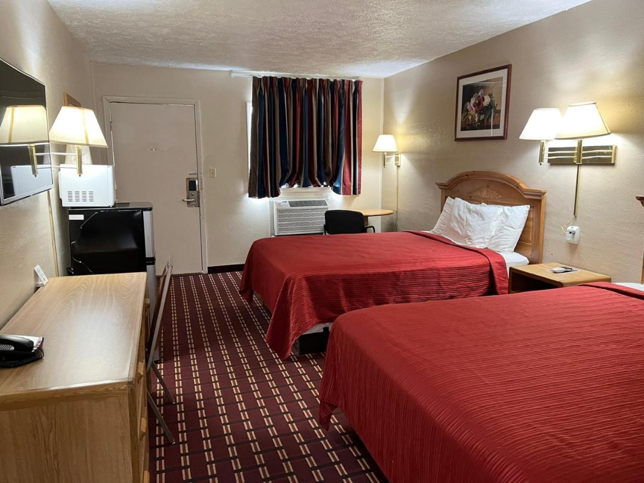 Economy Inn McCook photo 11