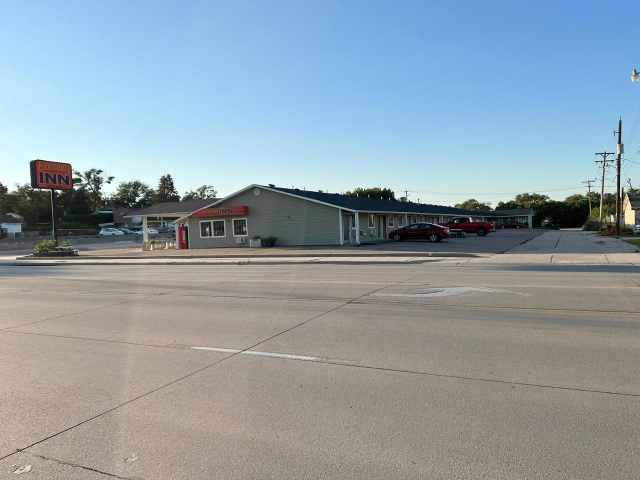 Economy Inn McCook photo 27