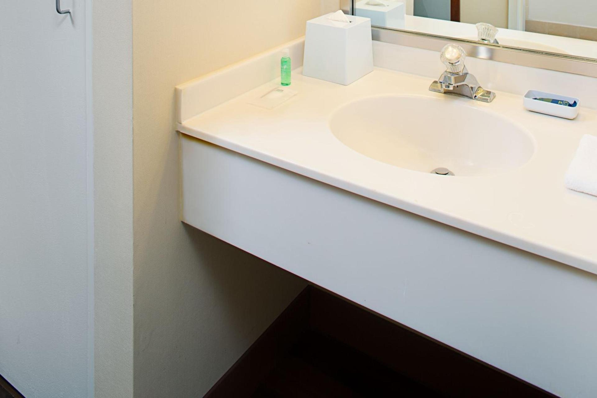 Four Points by Sheraton Philadelphia Airport photo 5