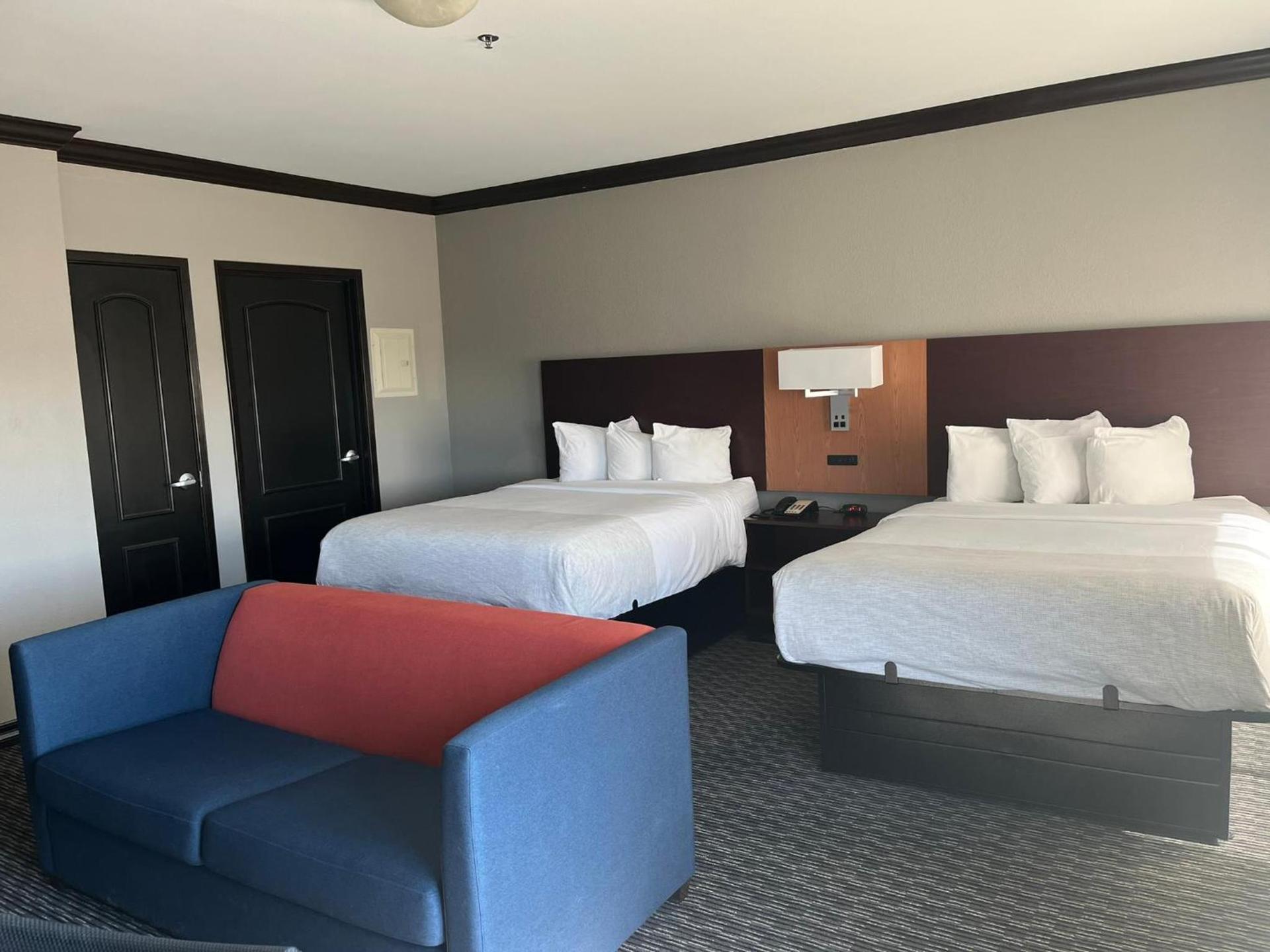 Hawthorn Suites by Wyndham Lubbock photo 10