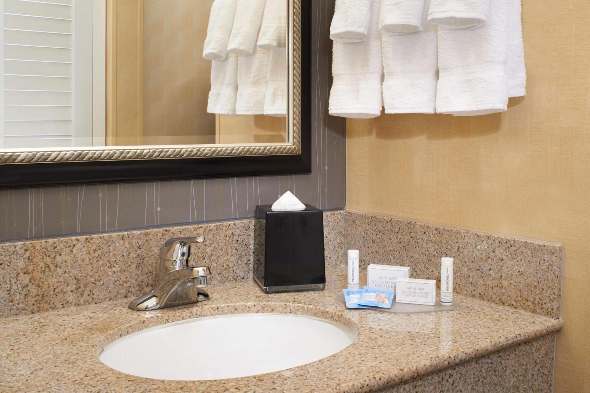 Courtyard by Marriott Lexington North photo 8