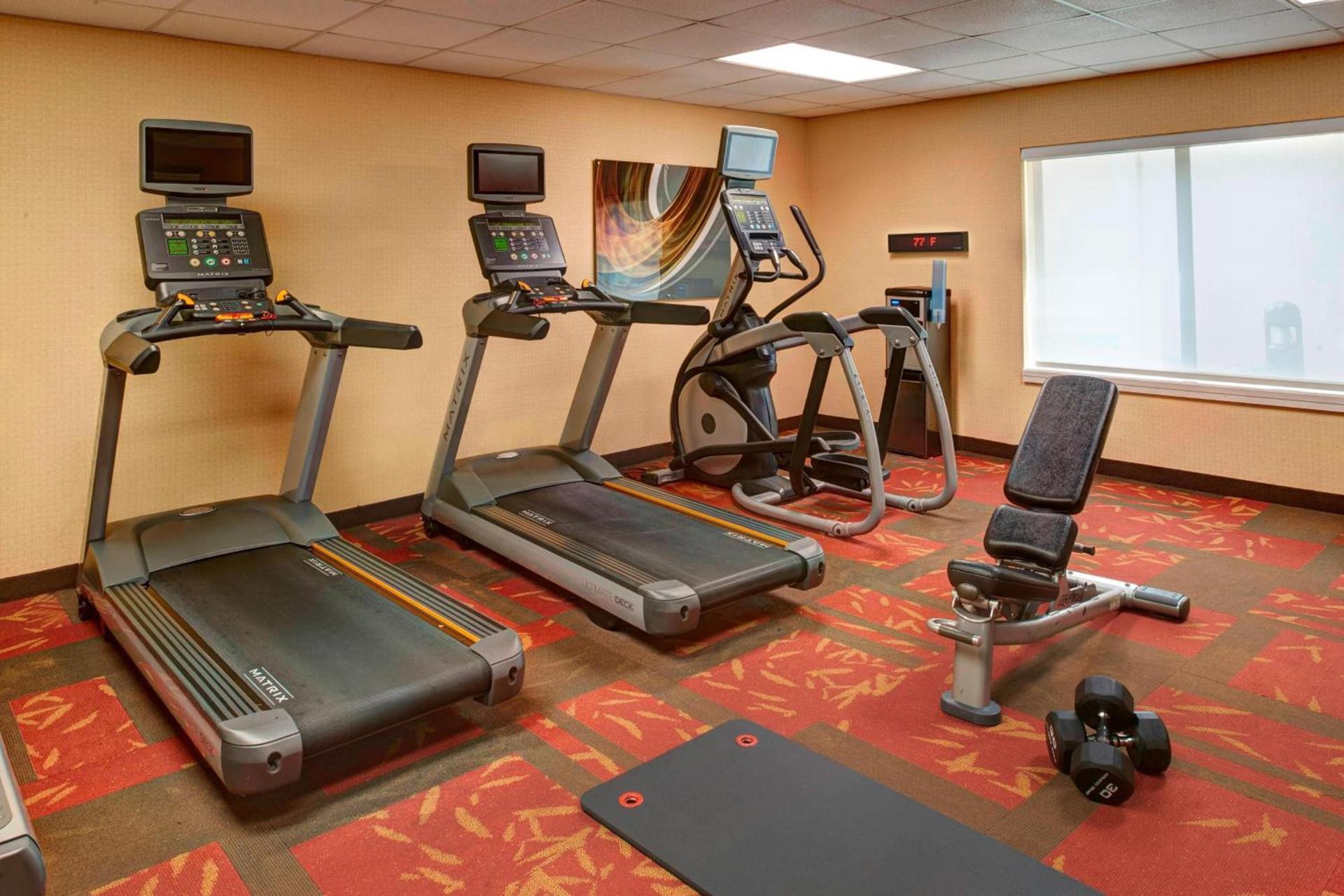 Courtyard by Marriott Lexington North photo 31