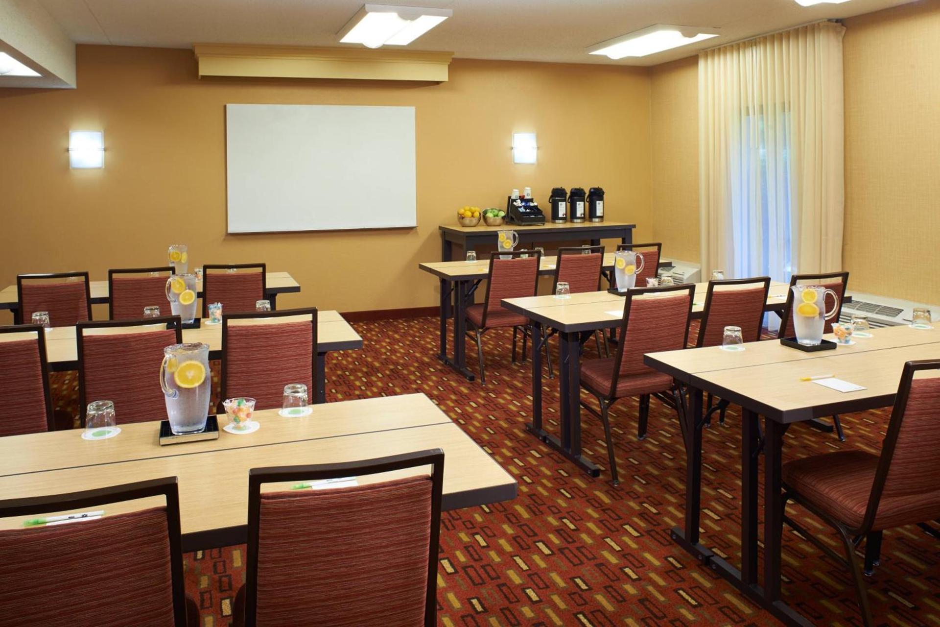 Courtyard by Marriott Lexington North photo 32