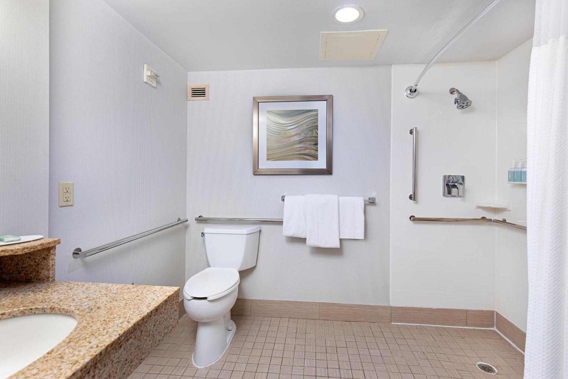 Courtyard by Marriott Lexington North photo 10