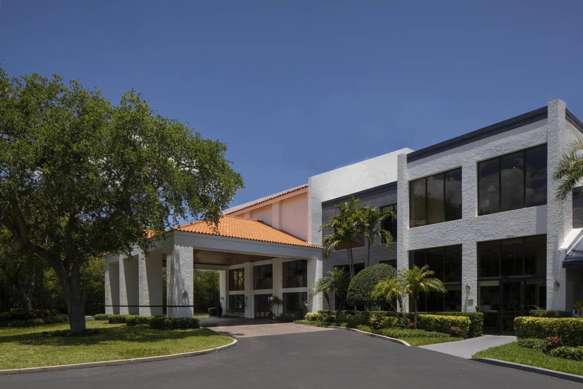 Courtyard by Marriott Bradenton Sarasota/Riverfront photo 1
