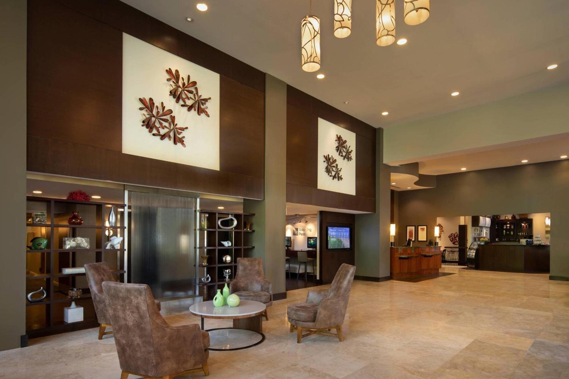 Courtyard by Marriott Bradenton Sarasota/Riverfront photo 3