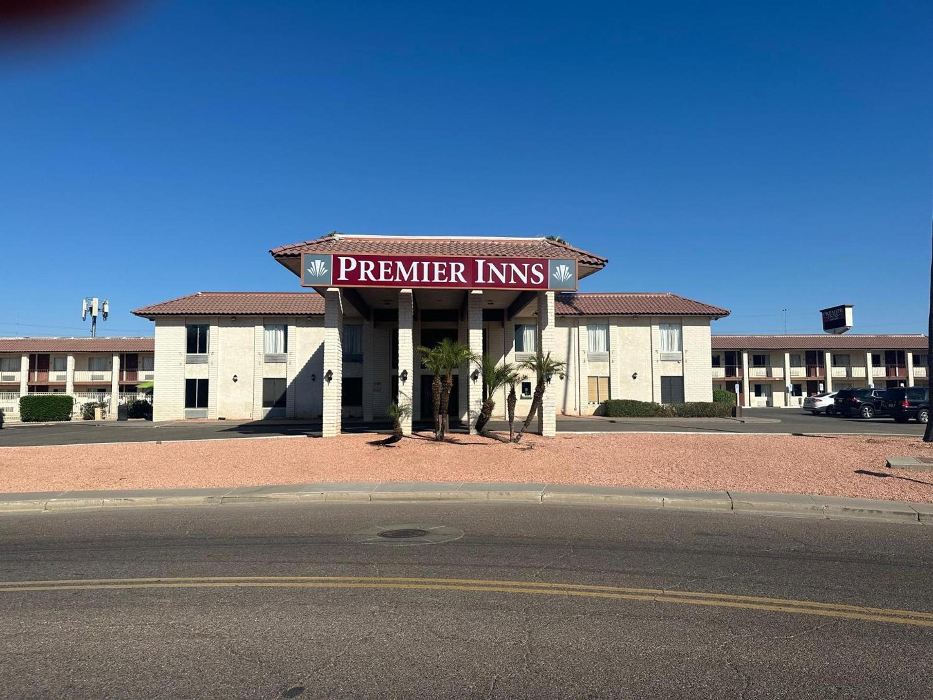 Premier Inns Metro photo 2