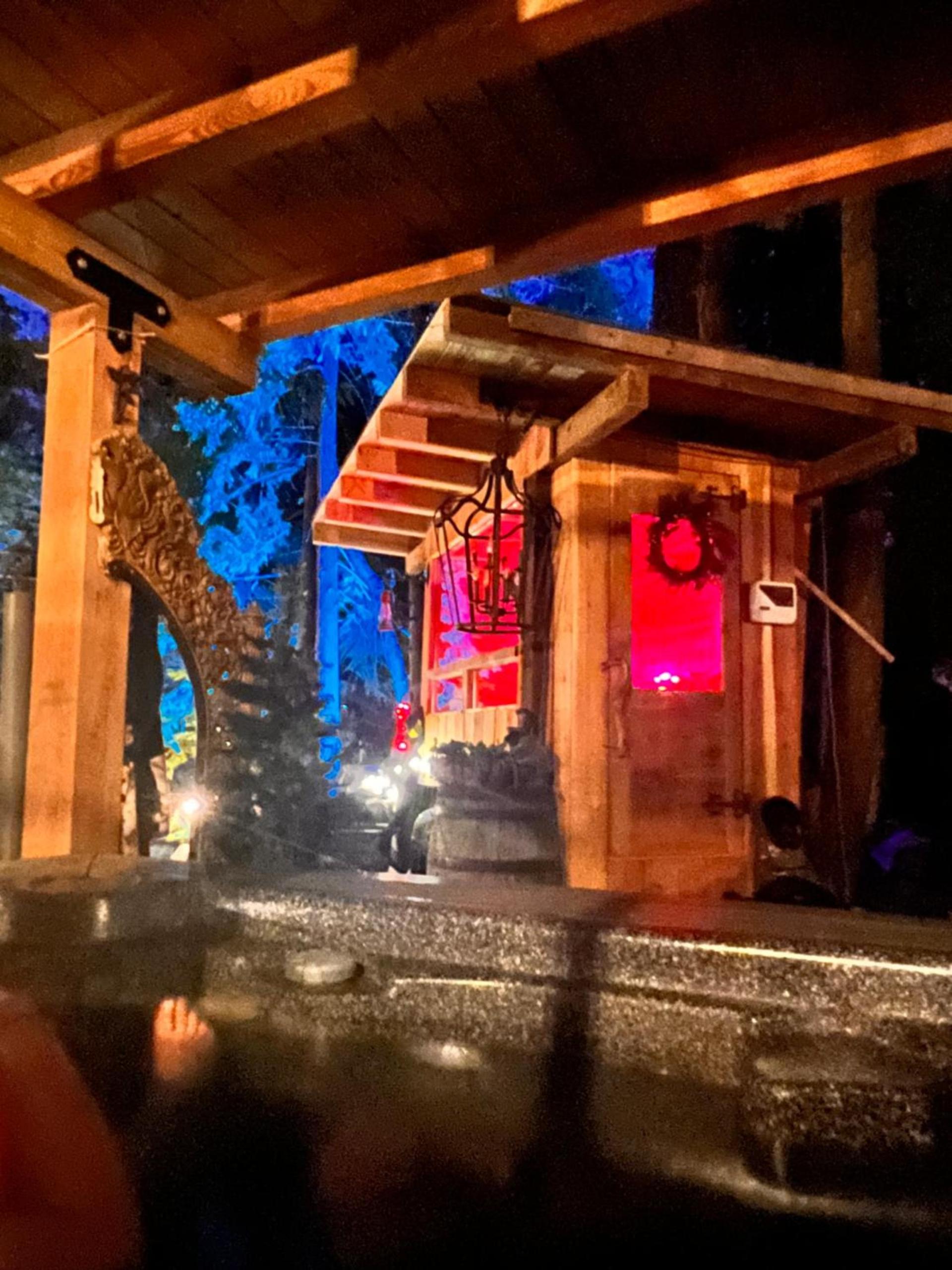Sojourn Rustic Spa Retreat photo 13
