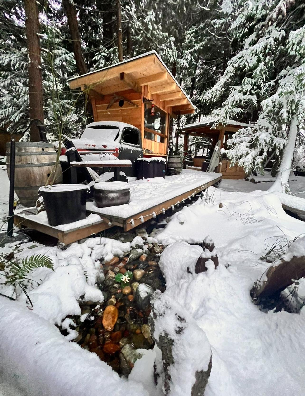 Sojourn Rustic Spa Retreat photo 16