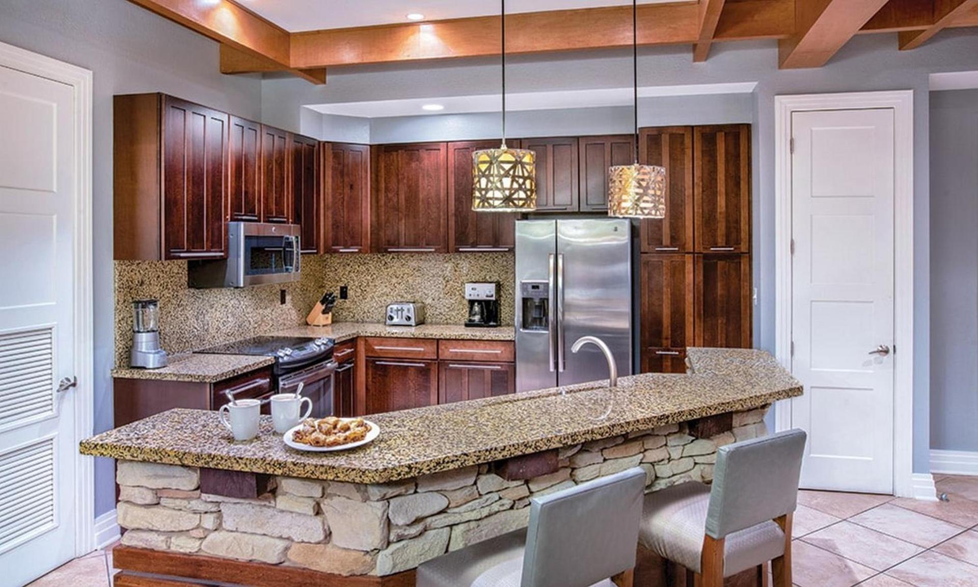 Great Smokies Lodge Sevierville by HelloVacay photo 11