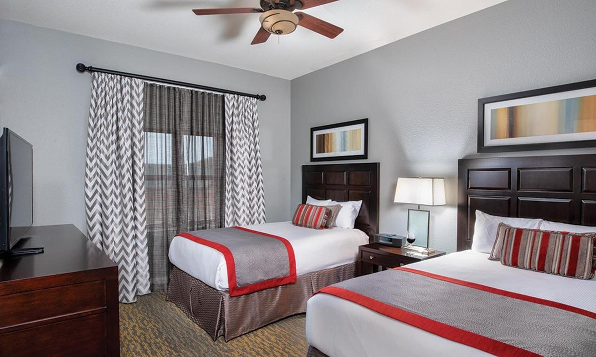 Great Smokies Lodge Sevierville by HelloVacay photo 35