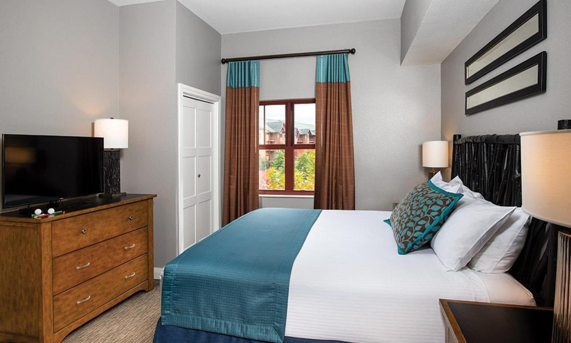 Great Smokies Lodge Sevierville by HelloVacay photo 49