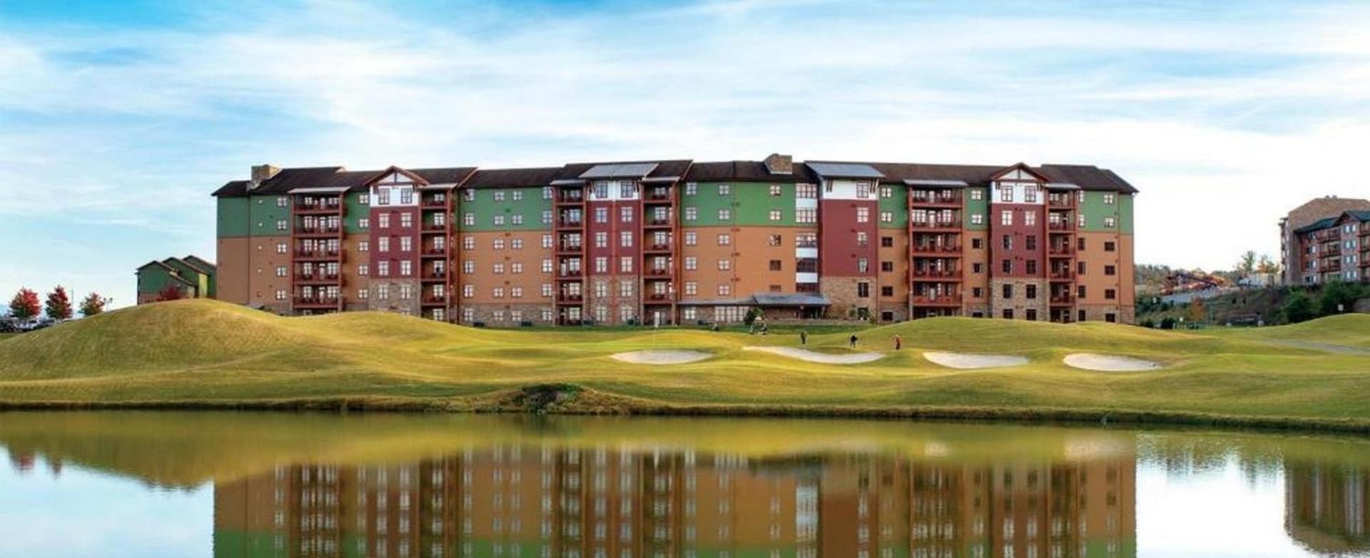 Great Smokies Lodge Sevierville by HelloVacay photo 3