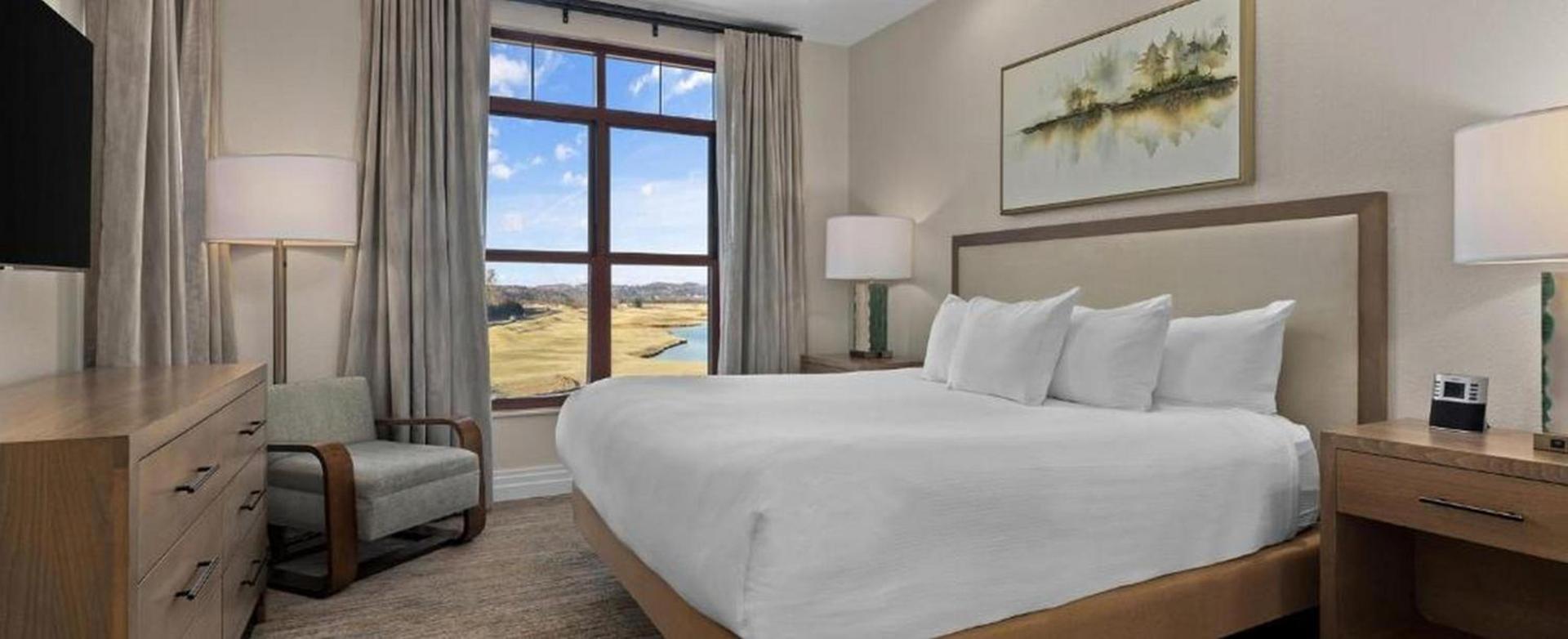 Great Smokies Lodge Sevierville by HelloVacay photo 17