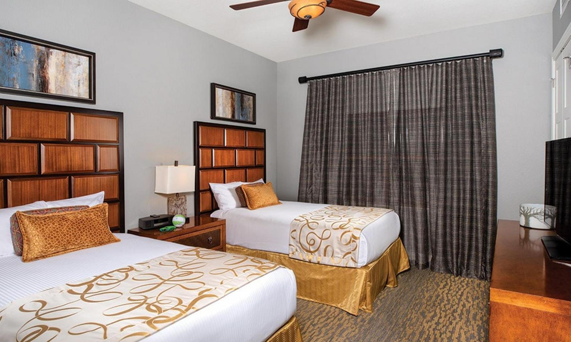 Great Smokies Lodge Sevierville by HelloVacay photo 26