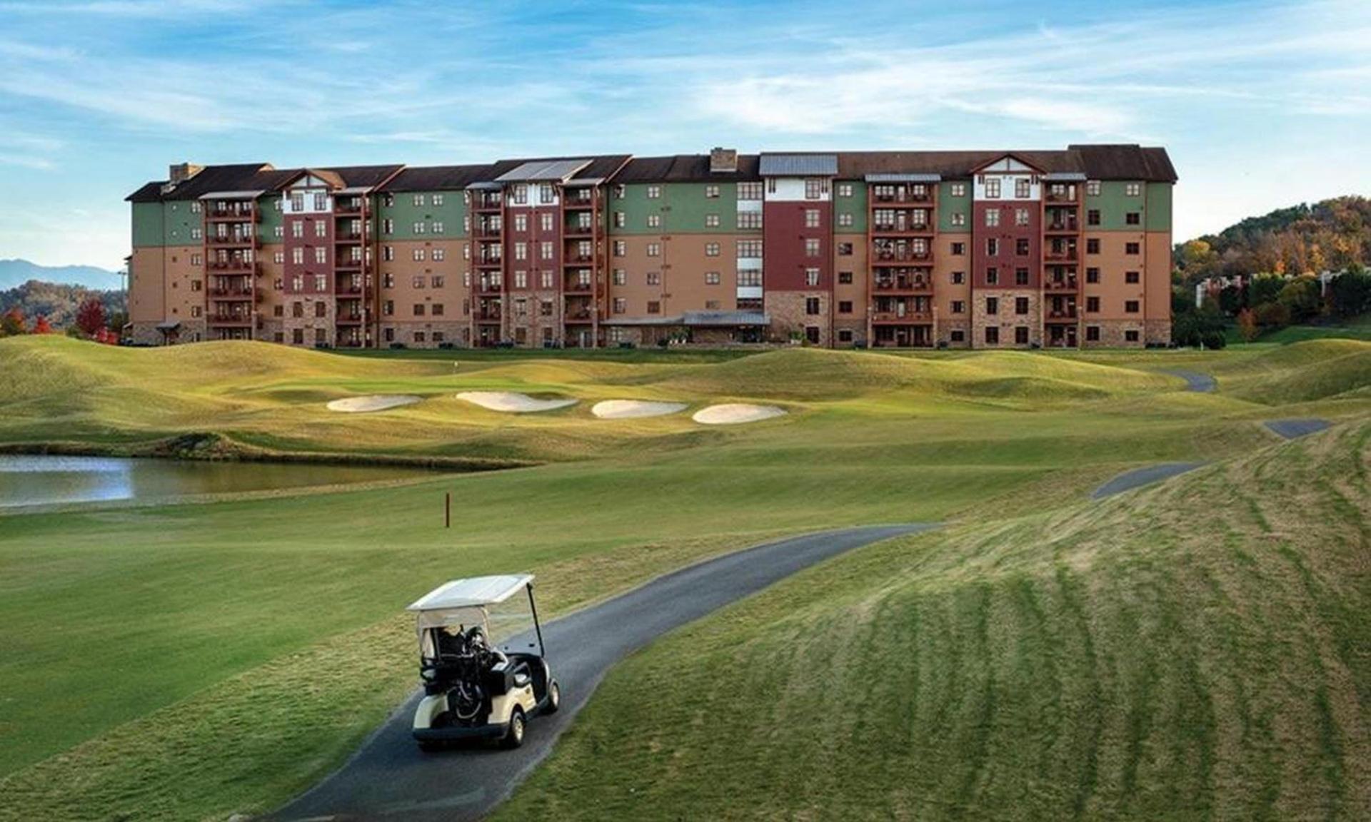 Great Smokies Lodge Sevierville by HelloVacay photo 38