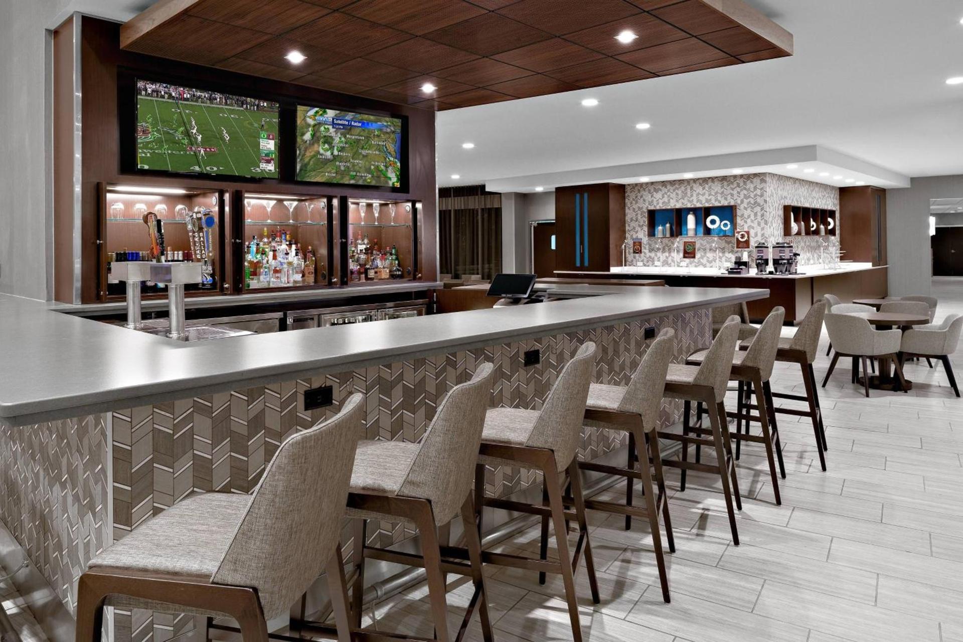 SpringHill Suites by Marriott Roanoke photo 20