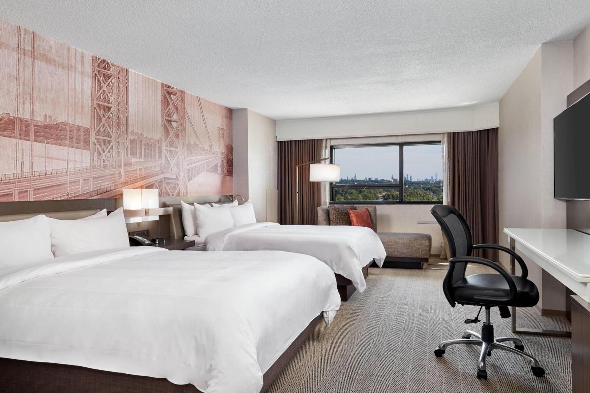 Teaneck Marriott at Glenpointe photo 6