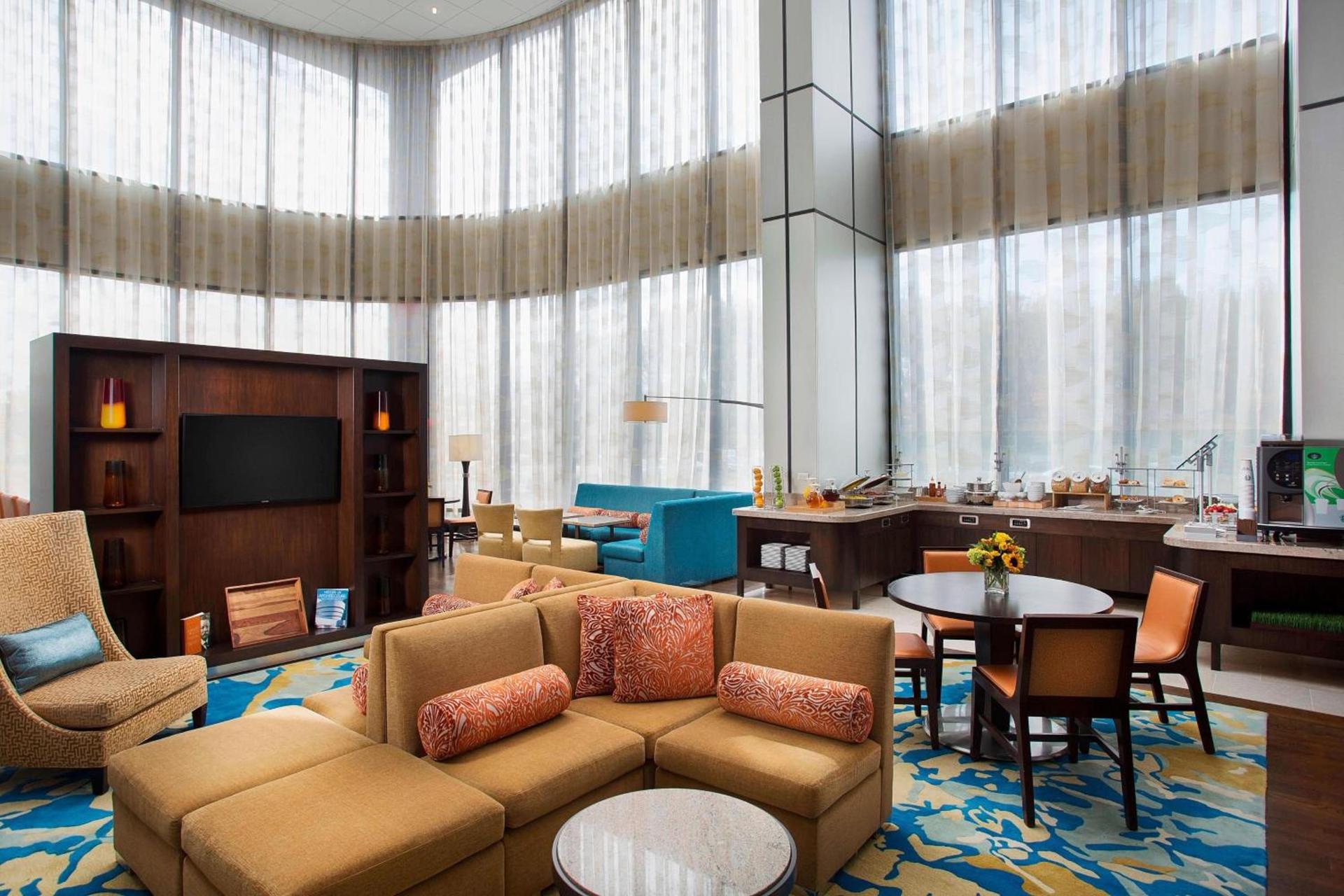 Teaneck Marriott at Glenpointe photo 17