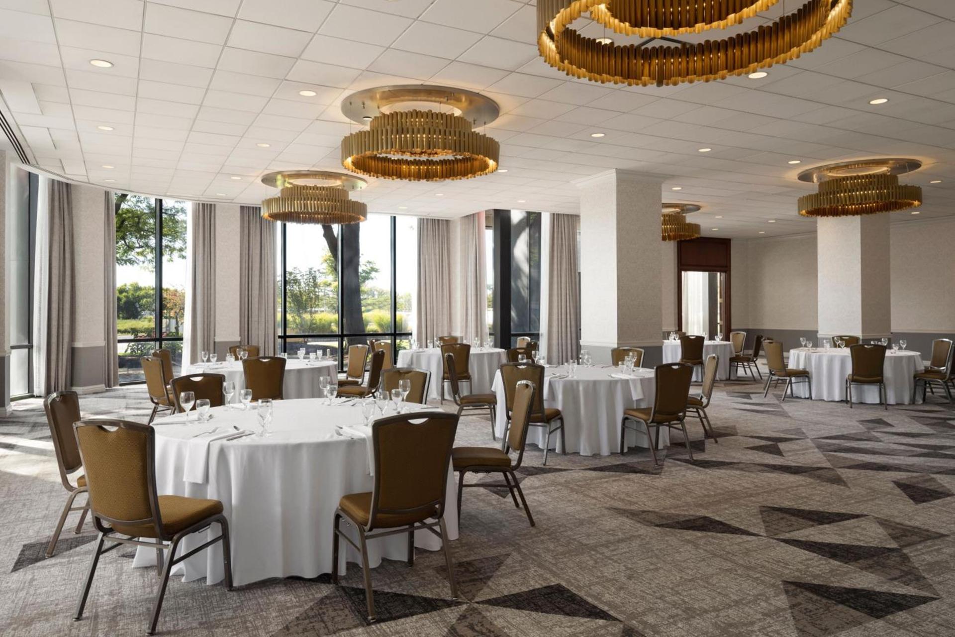 Teaneck Marriott at Glenpointe photo 41