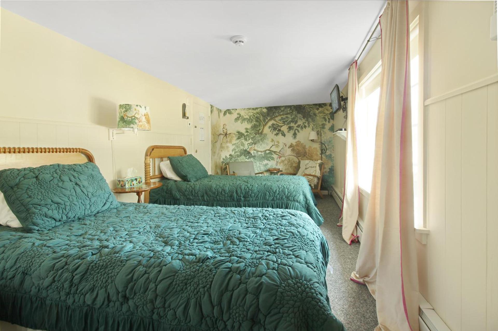 COHO Inn & Motor Lodge photo 14