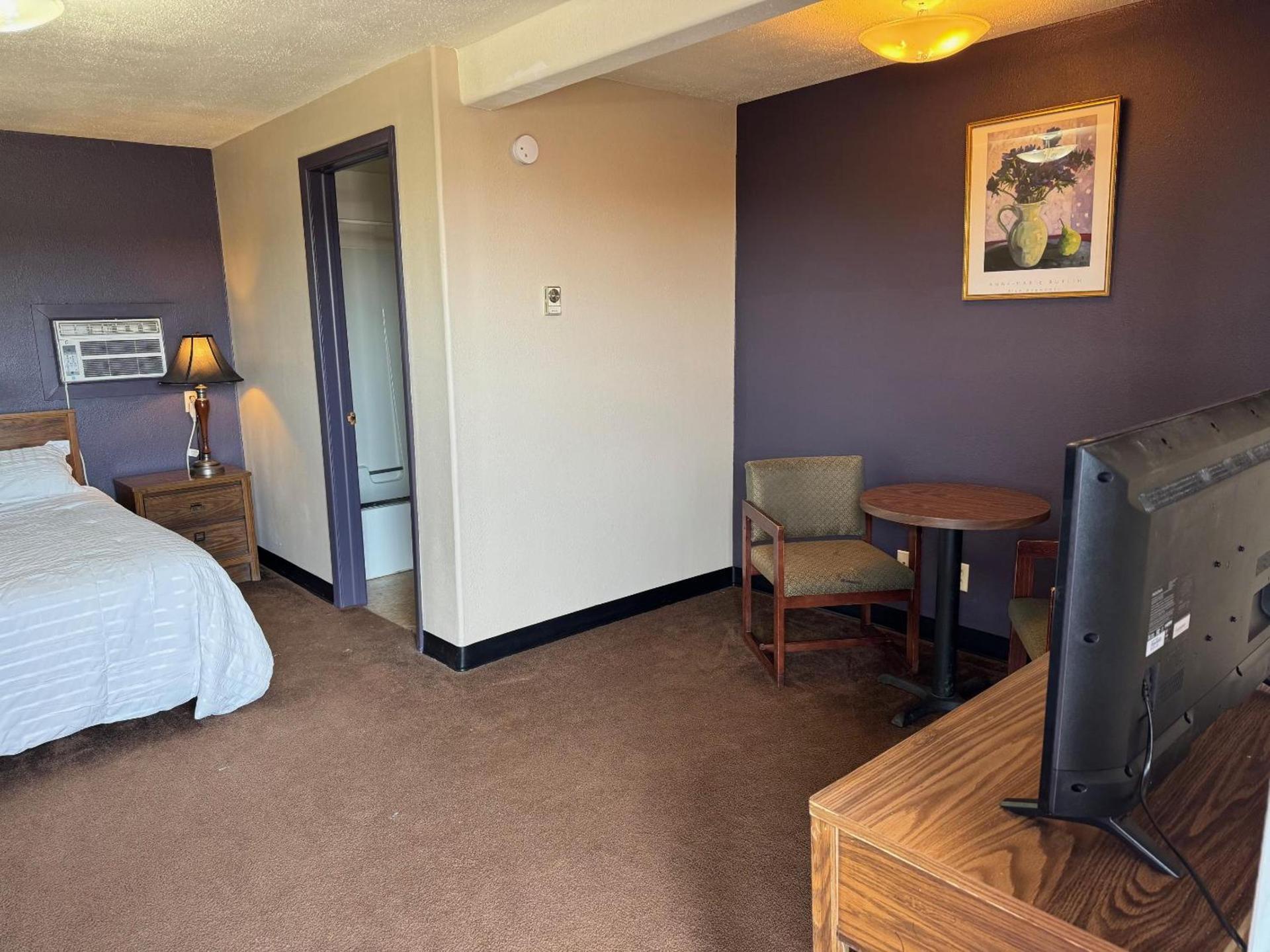 Rustic Lodge photo 28