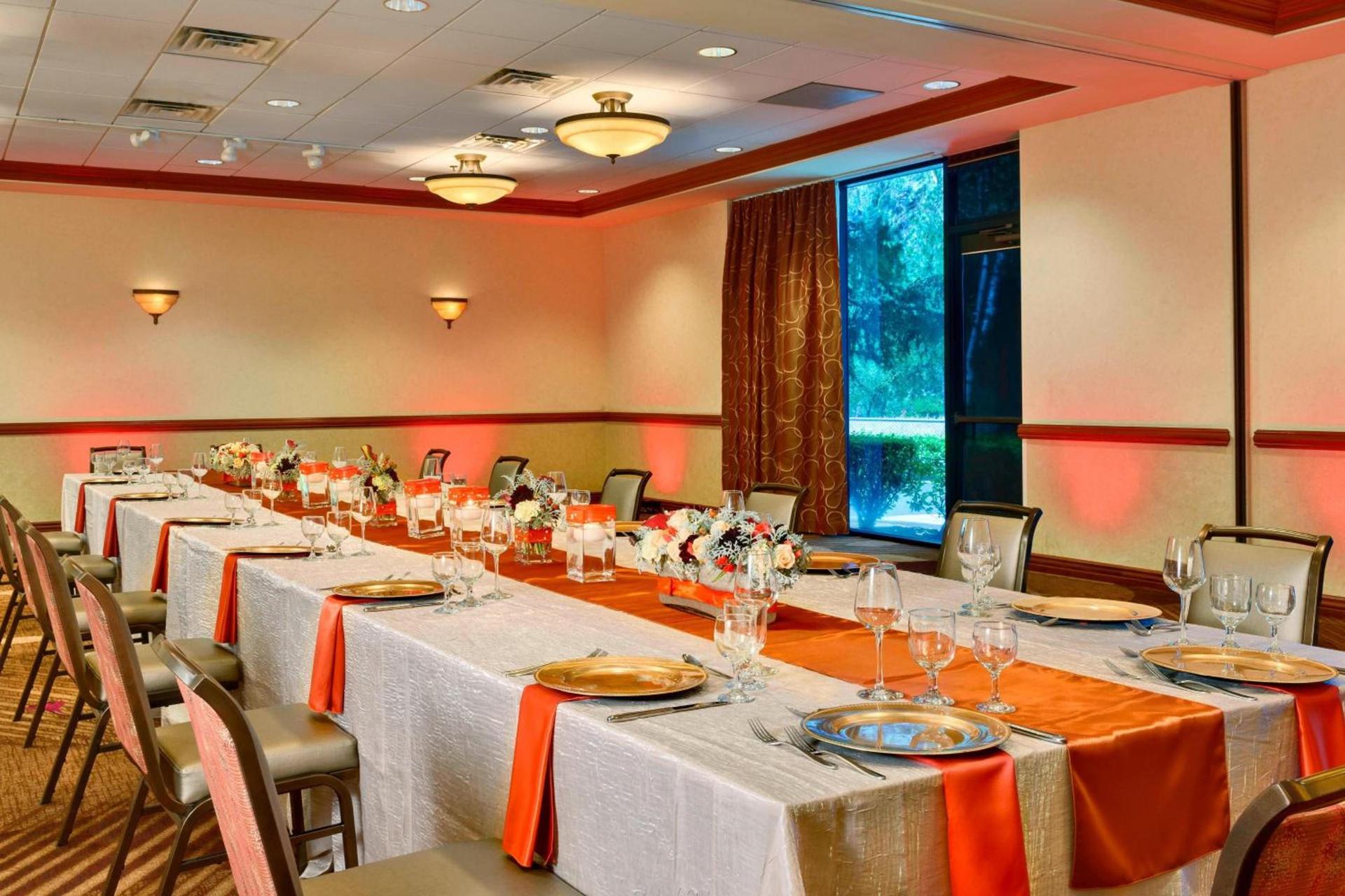 Sacramento Marriott Rancho Cordova - Newly Renovated photo 22
