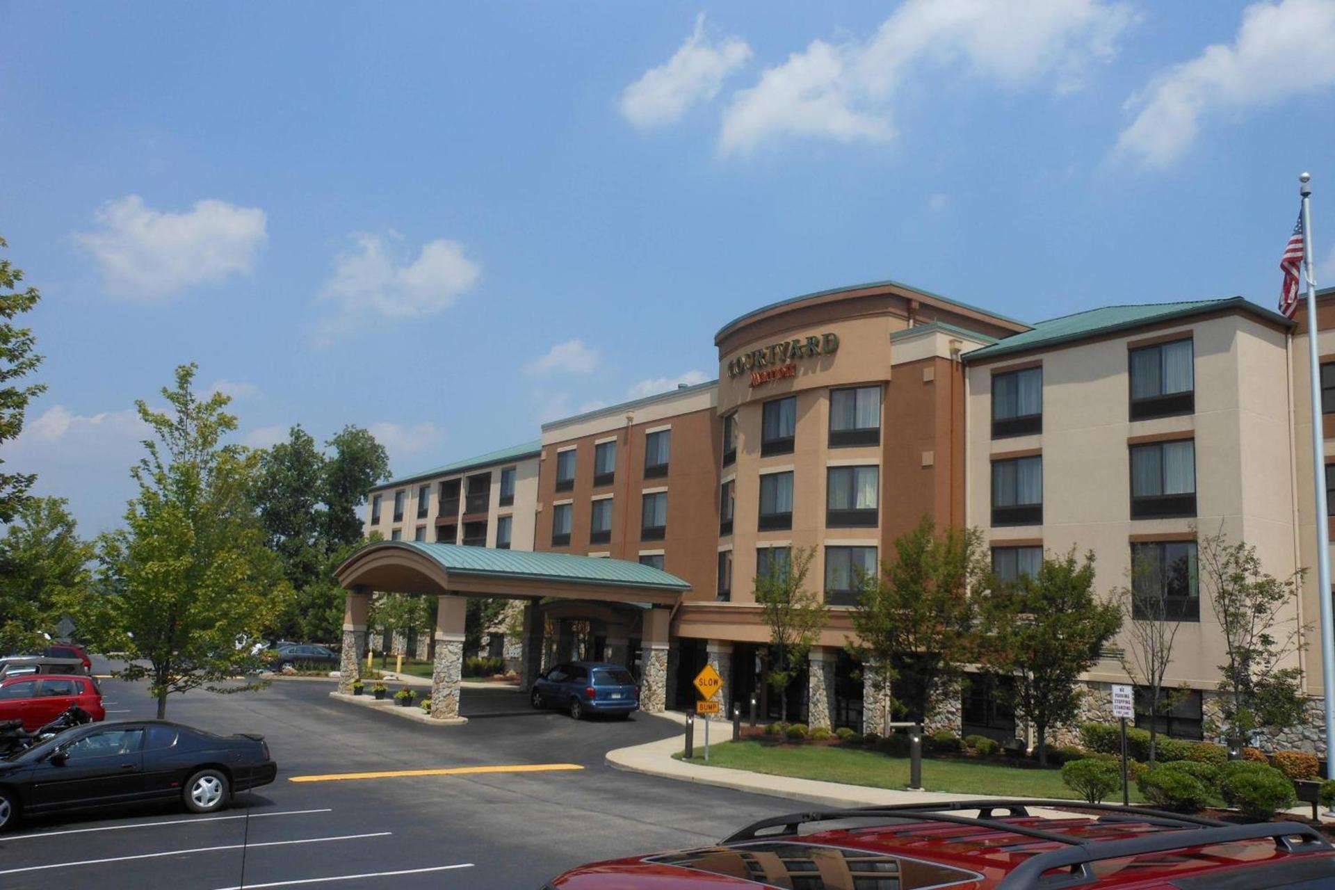 Courtyard Pittsburgh Monroeville — hotel in Monroeville