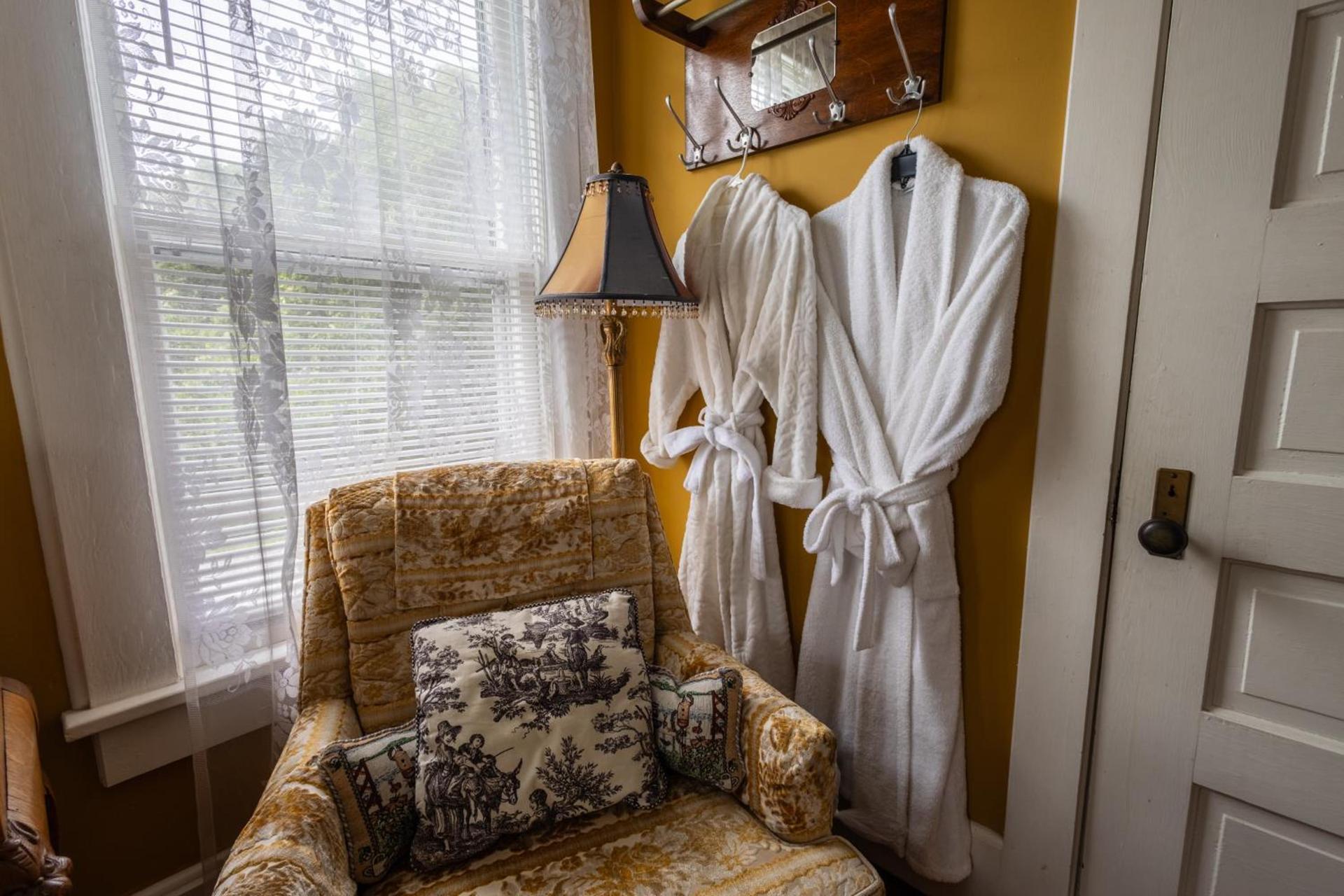 The Alling House photo 74