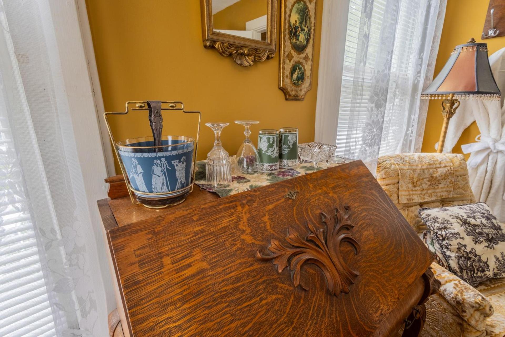The Alling House photo 71