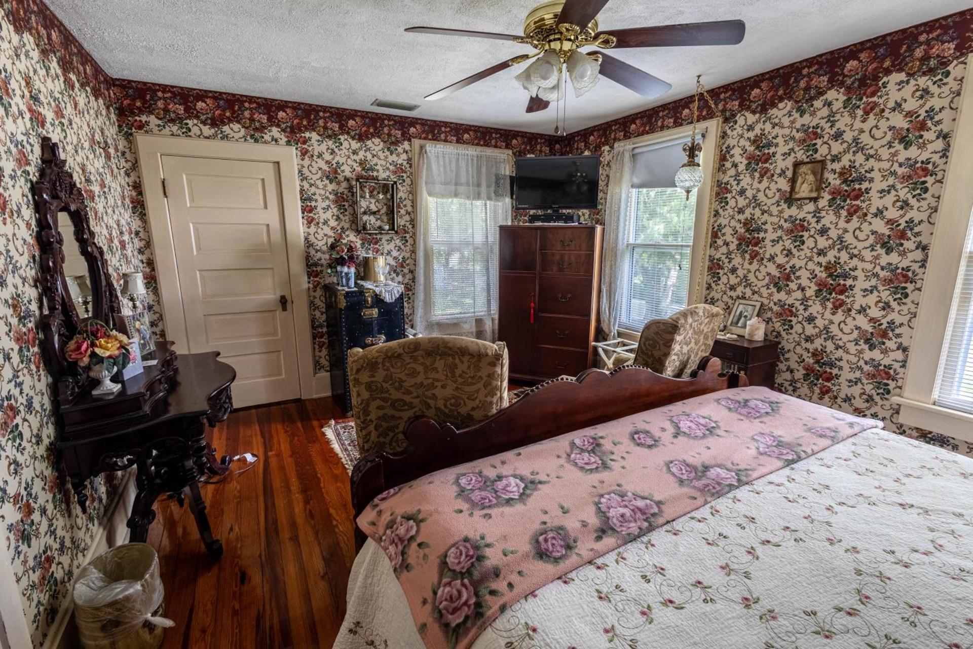 The Alling House photo 84